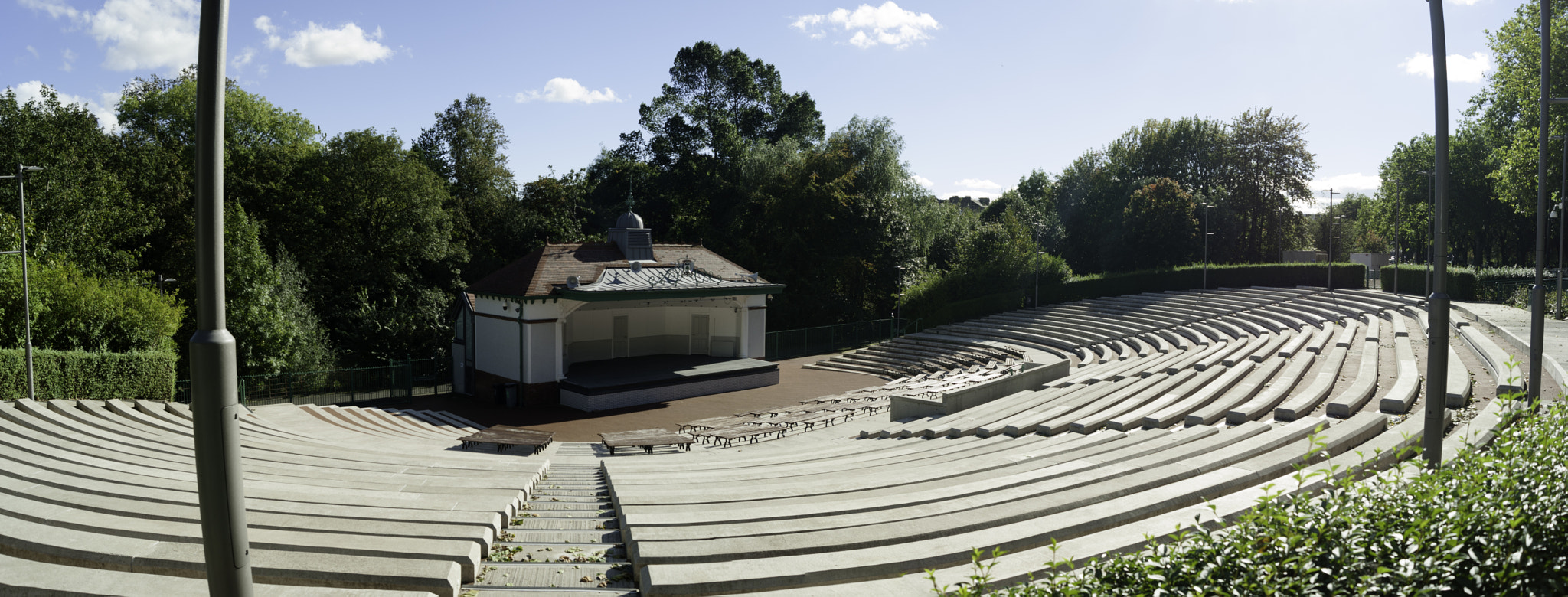 Sony Alpha DSLR-A290 + Sony DT 18-55mm F3.5-5.6 SAM sample photo. Kelvingrove park photography