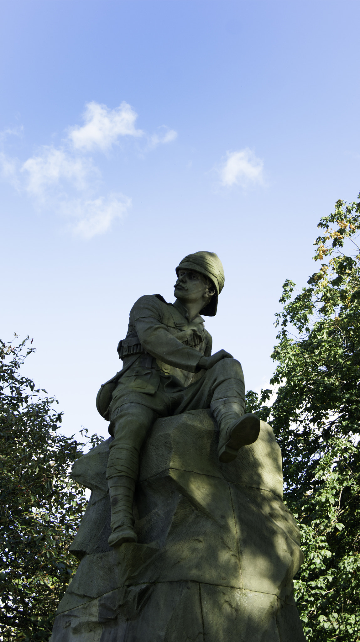 Sony Alpha DSLR-A290 + Sony DT 18-55mm F3.5-5.6 SAM sample photo. Kelvingrove park photography