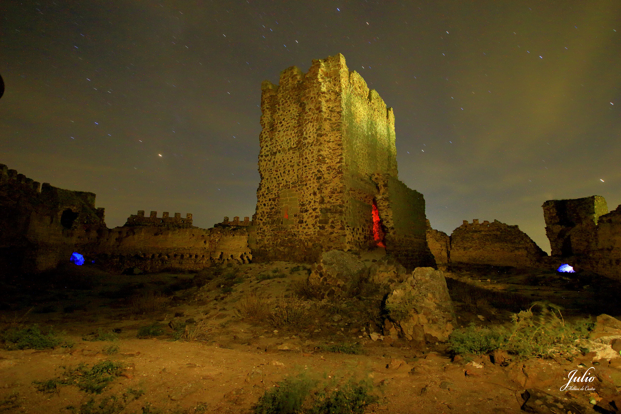 Canon EOS 650D (EOS Rebel T4i / EOS Kiss X6i) + Sigma 10-20mm F4-5.6 EX DC HSM sample photo. Torre del homenaje photography