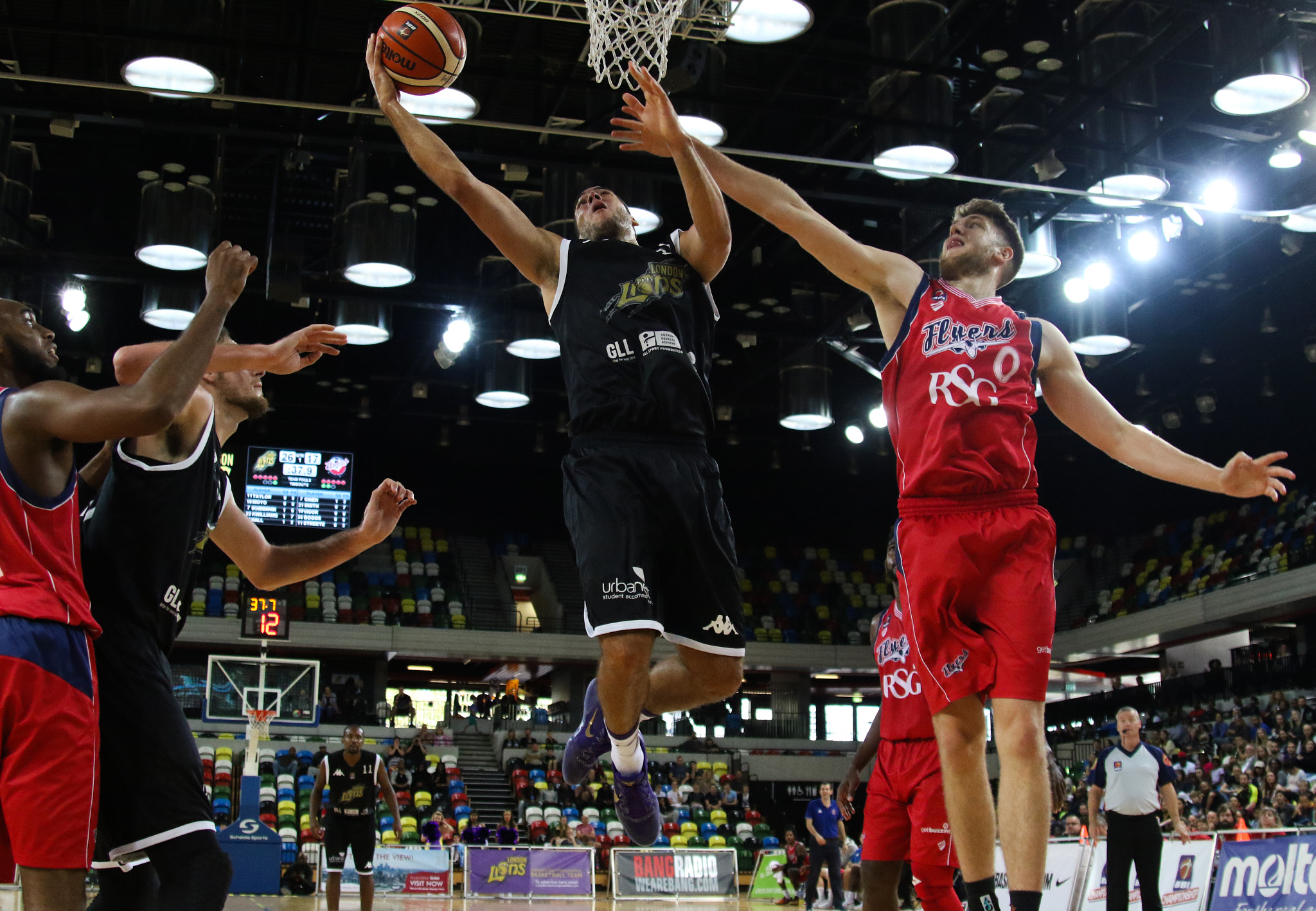 Canon EF 28-105mm f/3.5-4.5 USM sample photo. London lions vs flyers photography
