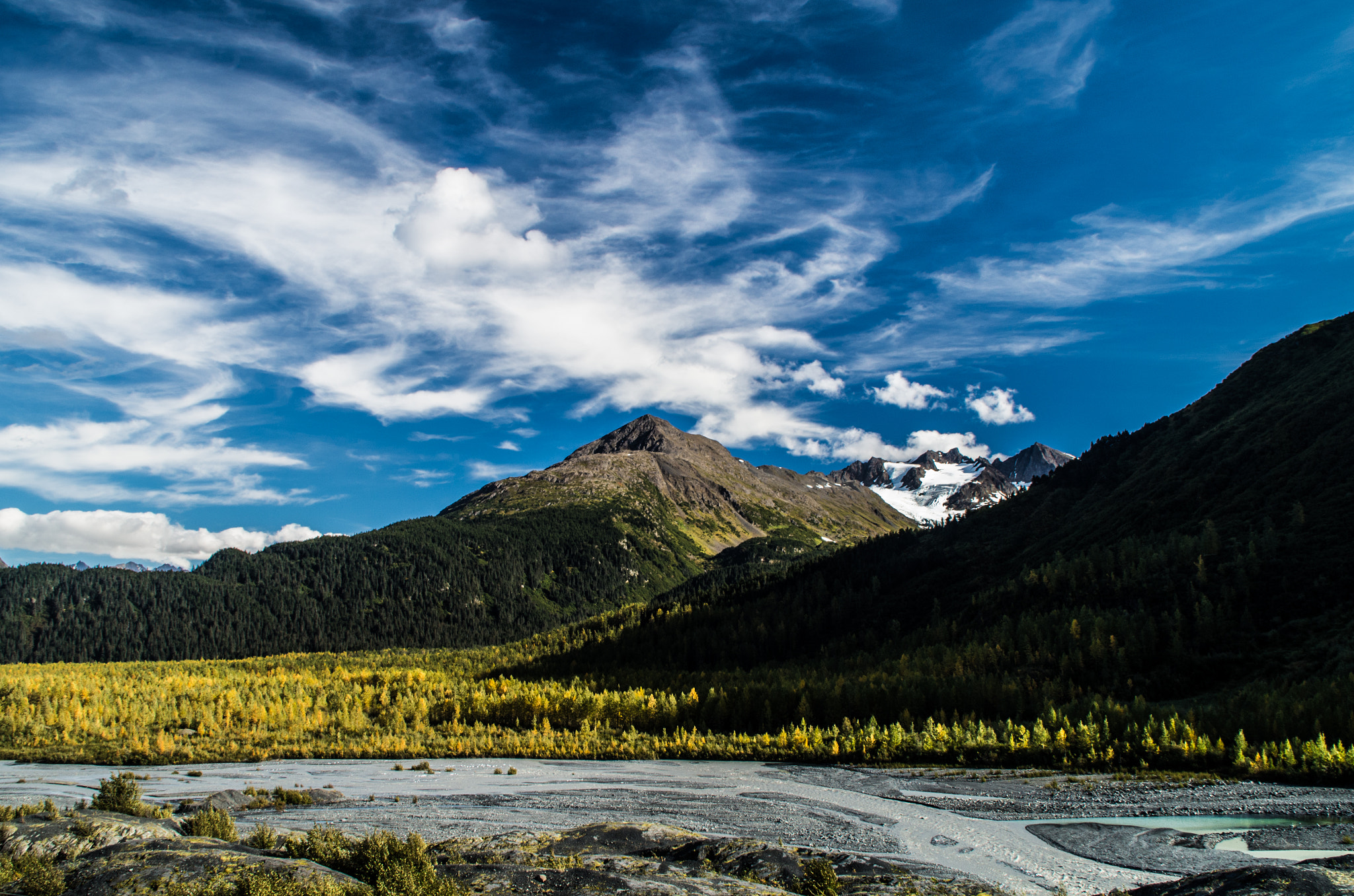 Tamron AF 18-200mm F3.5-6.3 XR Di II LD Aspherical (IF) Macro sample photo. Alaskan sky photography