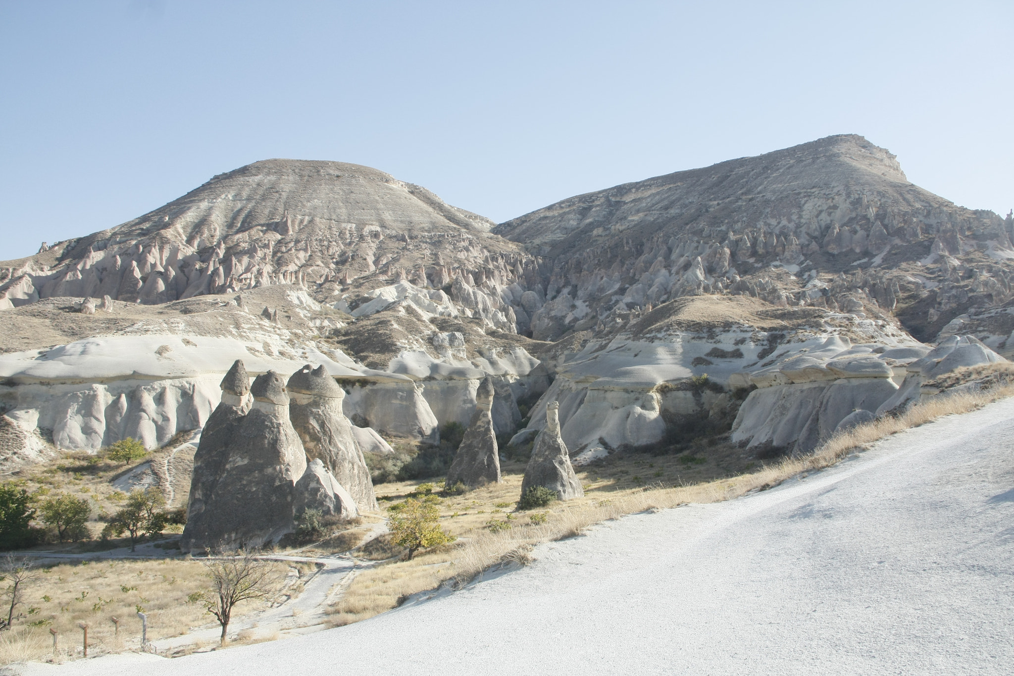 Canon EOS 450D (EOS Rebel XSi / EOS Kiss X2) sample photo. Cappadocia photography