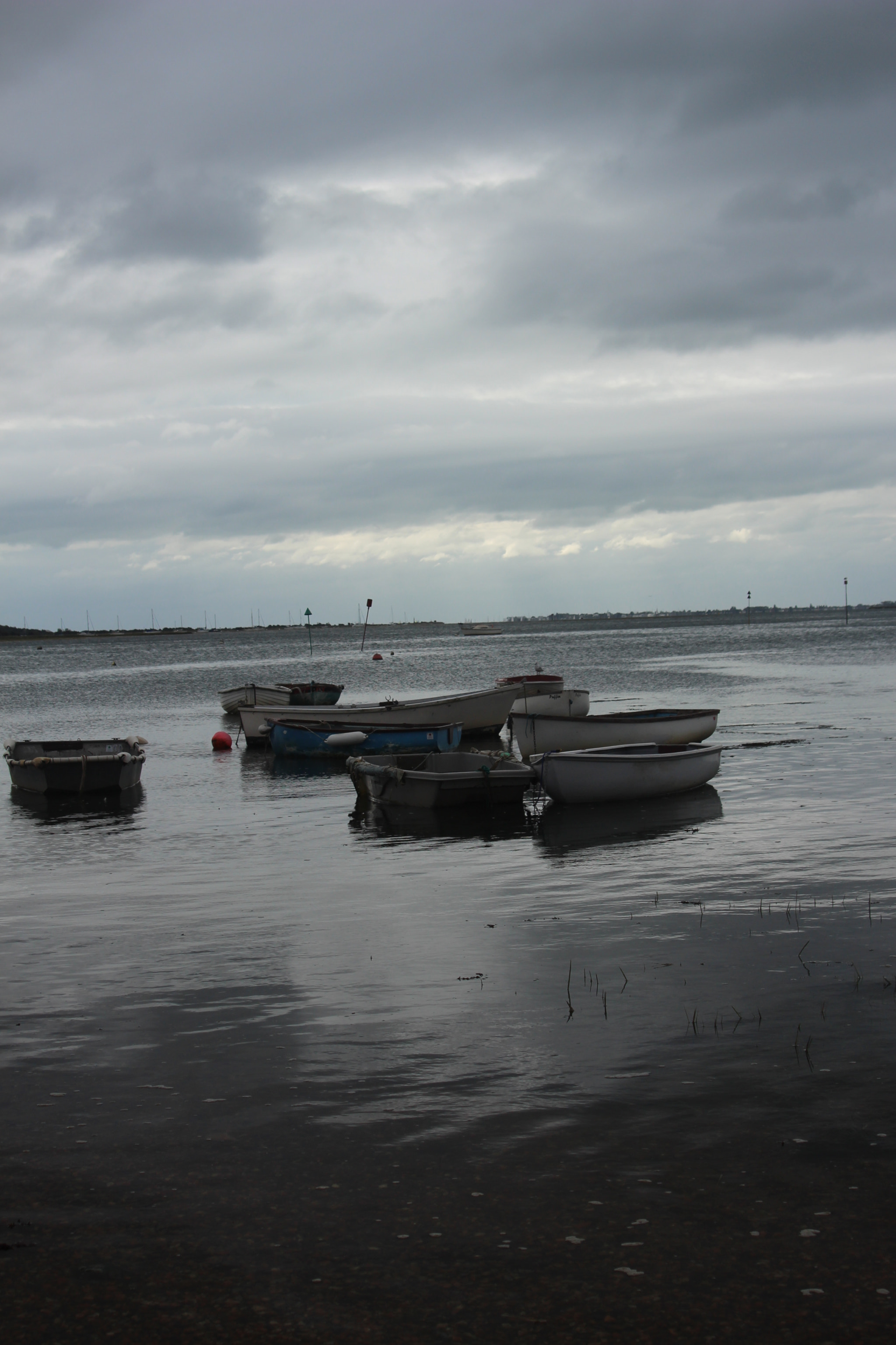 Canon EOS 100D (EOS Rebel SL1 / EOS Kiss X7) sample photo. Langstone harbour, england. photography