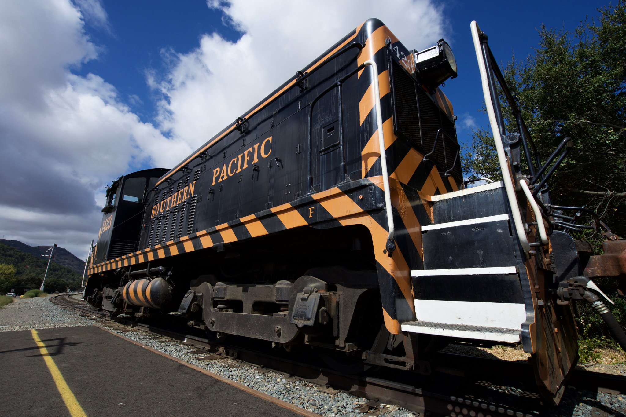 Sony a7 + Sony Vario-Tessar T* FE 16-35mm F4 ZA OSS sample photo. Southern pacific #1423 photography