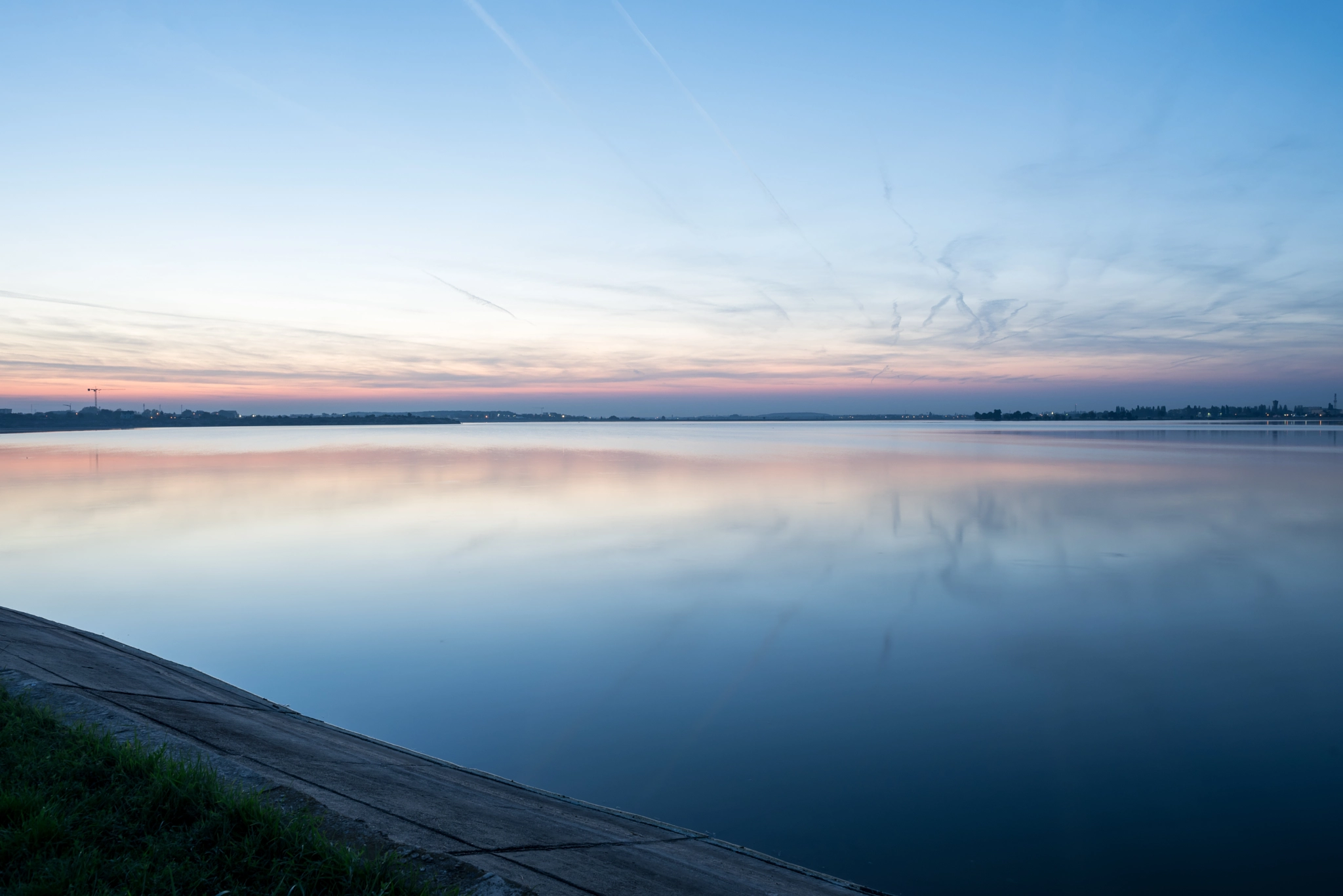 Nikon AF-S Nikkor 24mm F1.8G ED sample photo. Crangasi photography