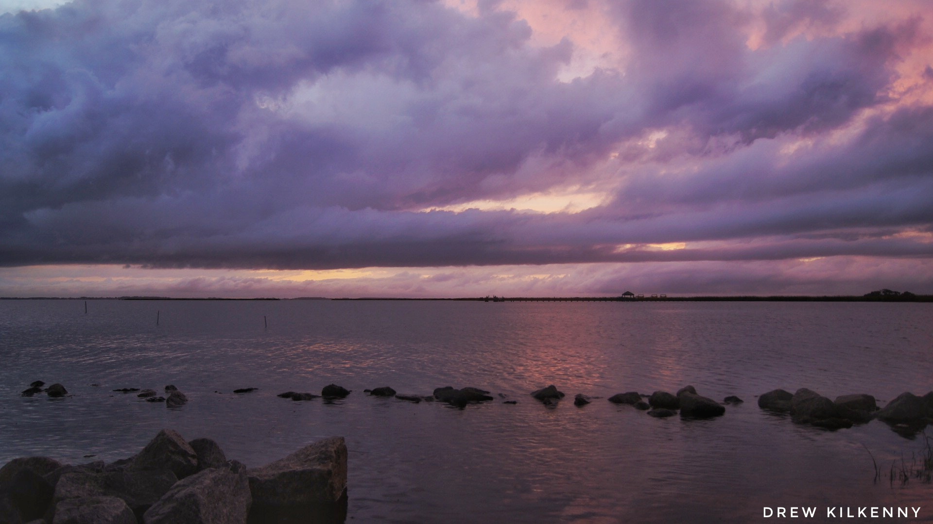 Sony SLT-A33 + Sony DT 18-55mm F3.5-5.6 SAM sample photo. Purple time  photography
