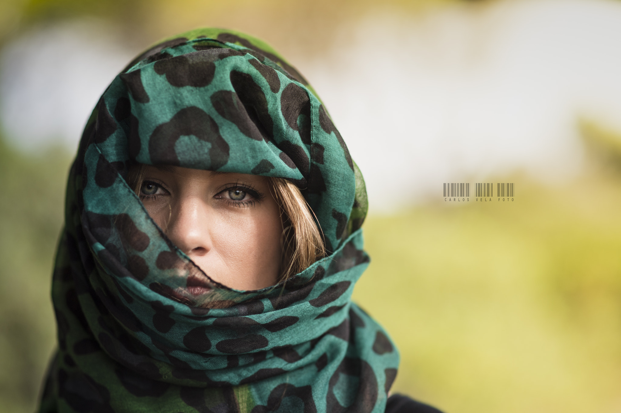 Nikon D5 + Sigma 85mm F1.4 EX DG HSM sample photo. _green lady_ photography