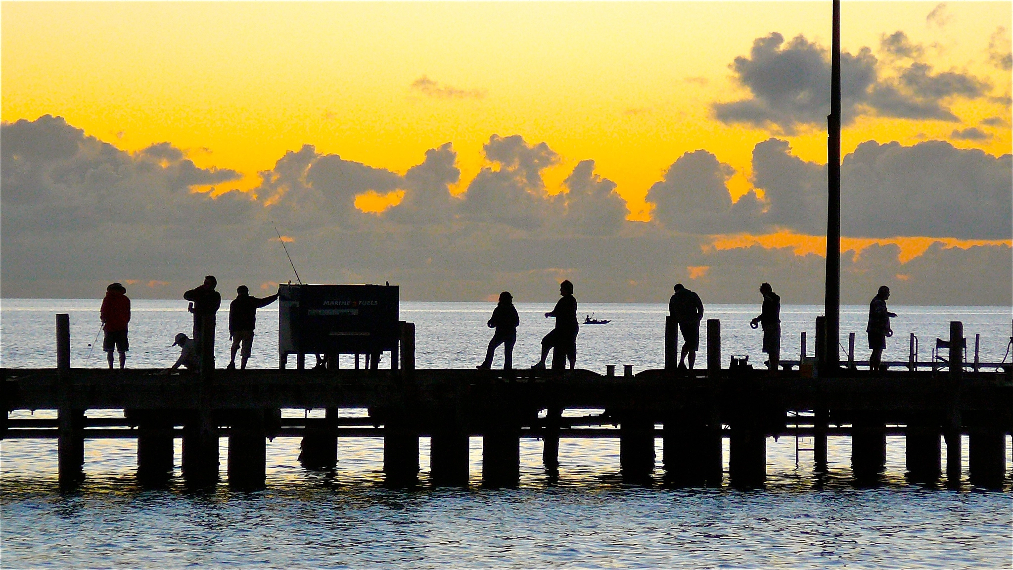 Panasonic DMC-TZ1 sample photo. Evening fishing photography