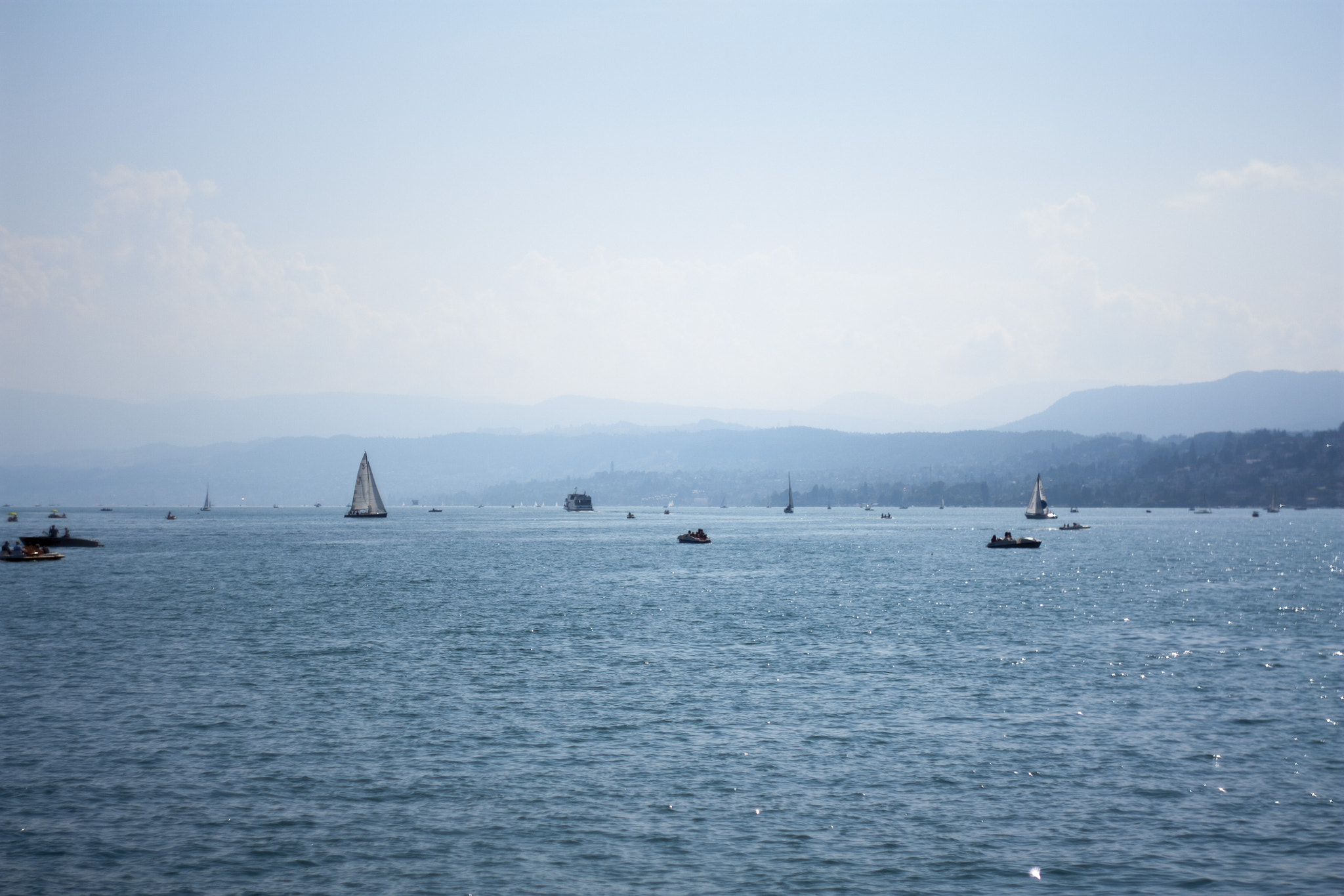 Canon EF 35-80mm f/4-5.6 sample photo. Zürichsee photography