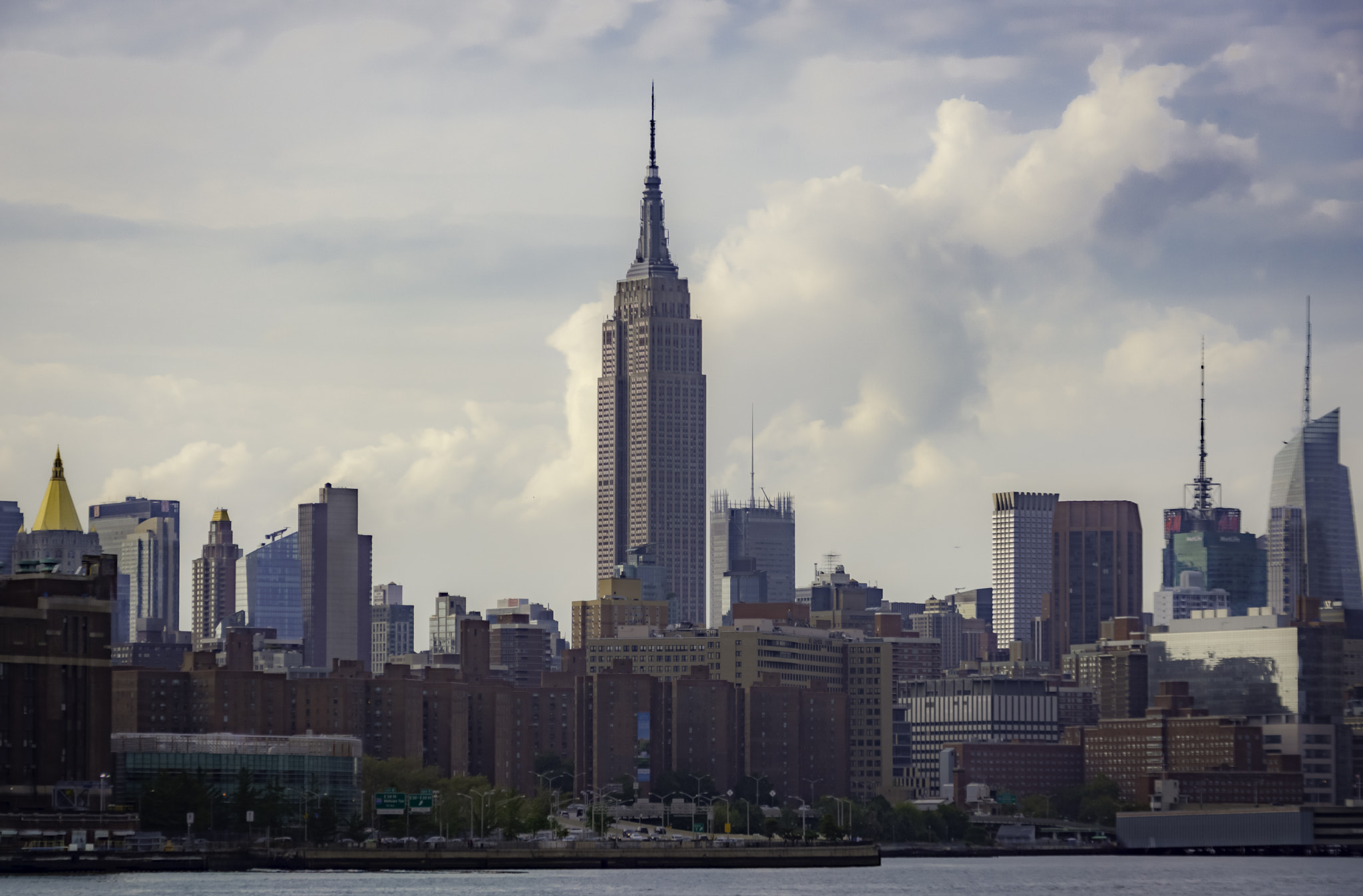 Nikon D7200 + Sigma 18-200mm F3.5-6.3 DC OS HSM sample photo. New york photography