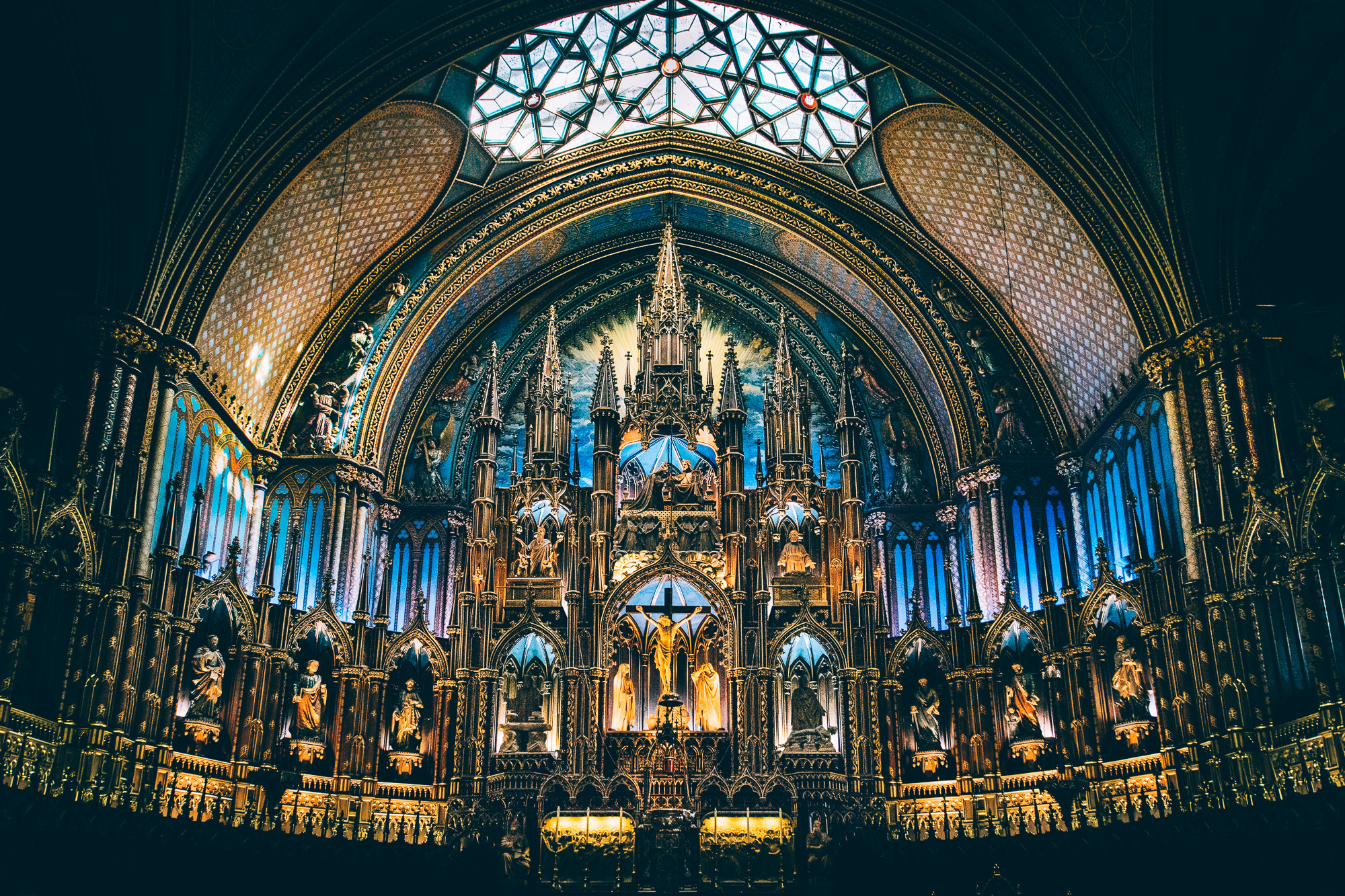 Sony a7 sample photo. Notre-dame basilica photography