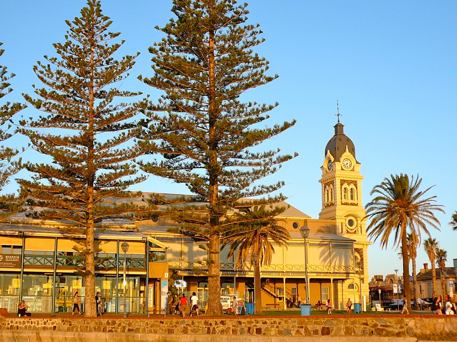 Panasonic DMC-TZ1 sample photo. Glenelg seafront (adelaide) photography