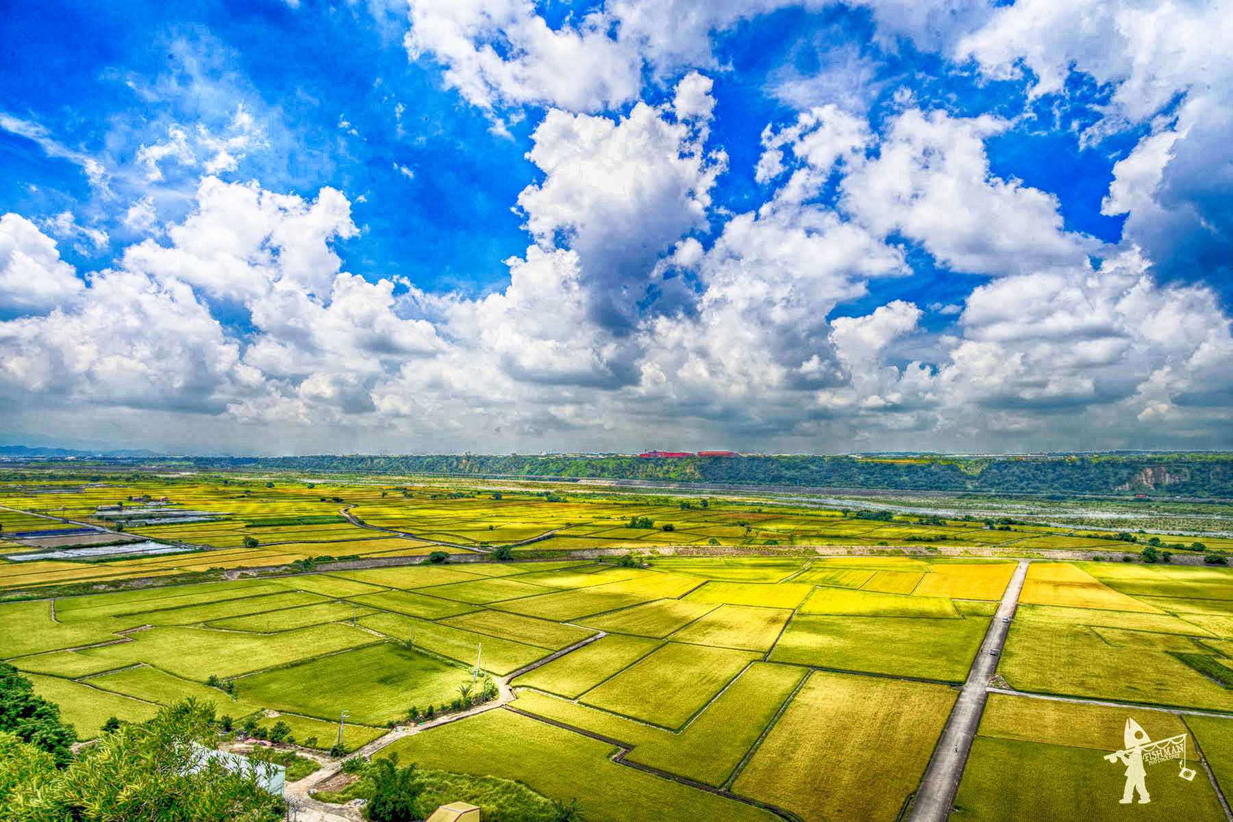 Nikon D800E + Nikon AF-S Nikkor 20mm F1.8G ED sample photo. Farmland photography