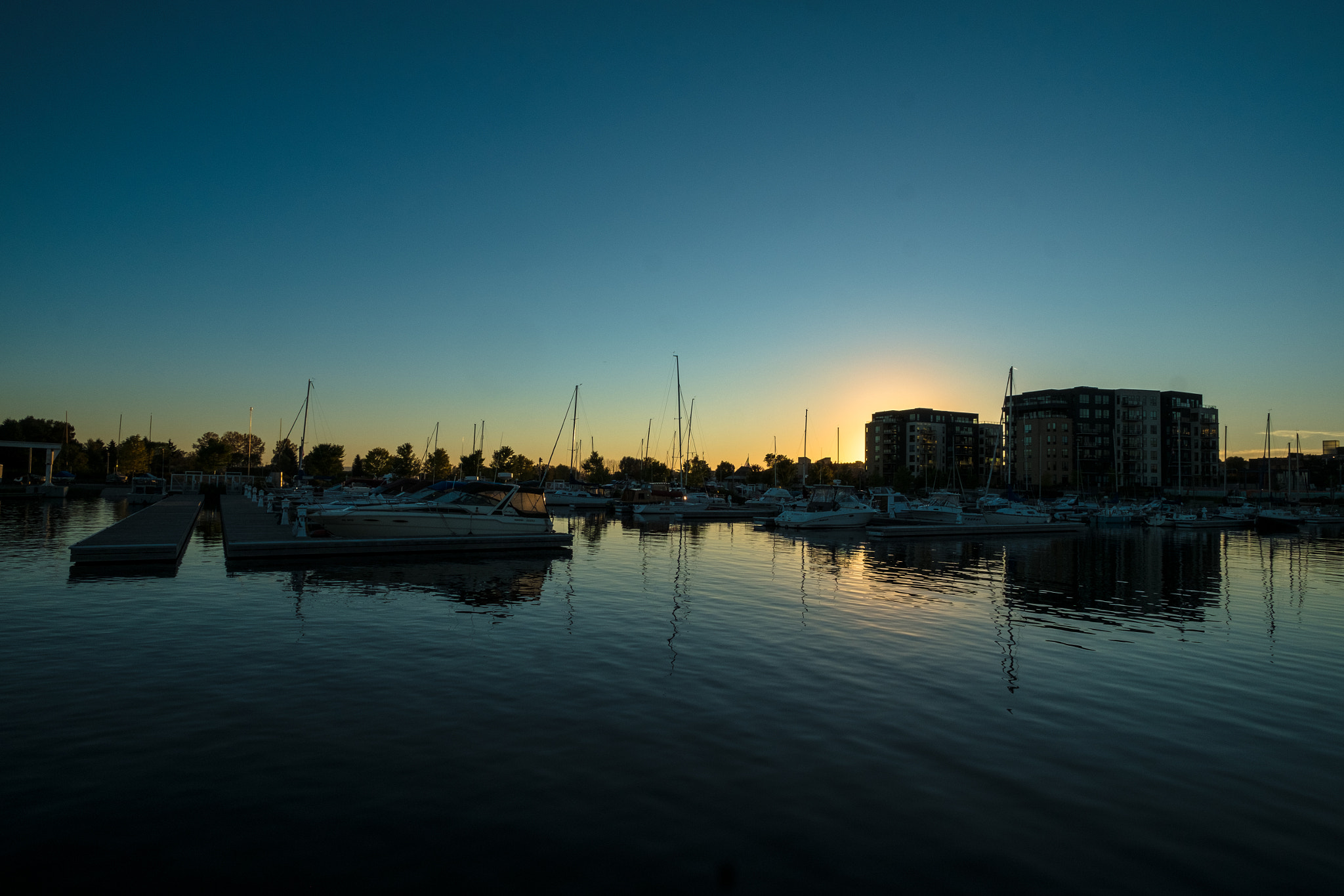 Fujifilm X-Pro1 sample photo. Marina at sunset photography