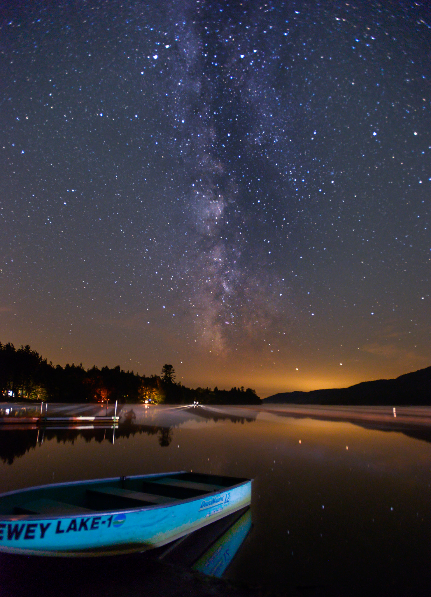 Nikon AF-S Nikkor 17-35mm F2.8D ED-IF sample photo. Leway lake ny photography
