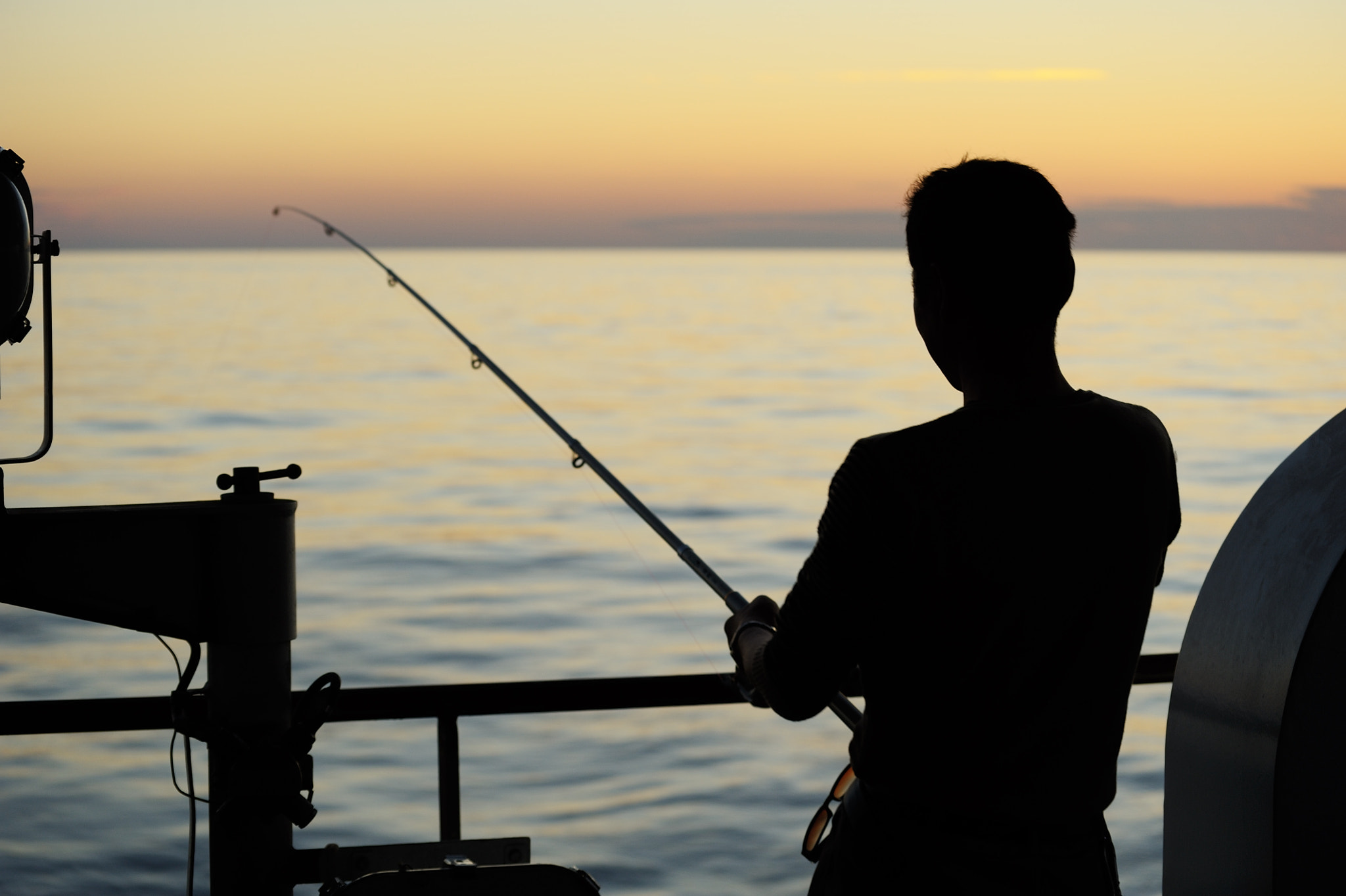 Nikon D700 + AF Nikkor 70-210mm f/4-5.6D sample photo. Fishing on deck photography