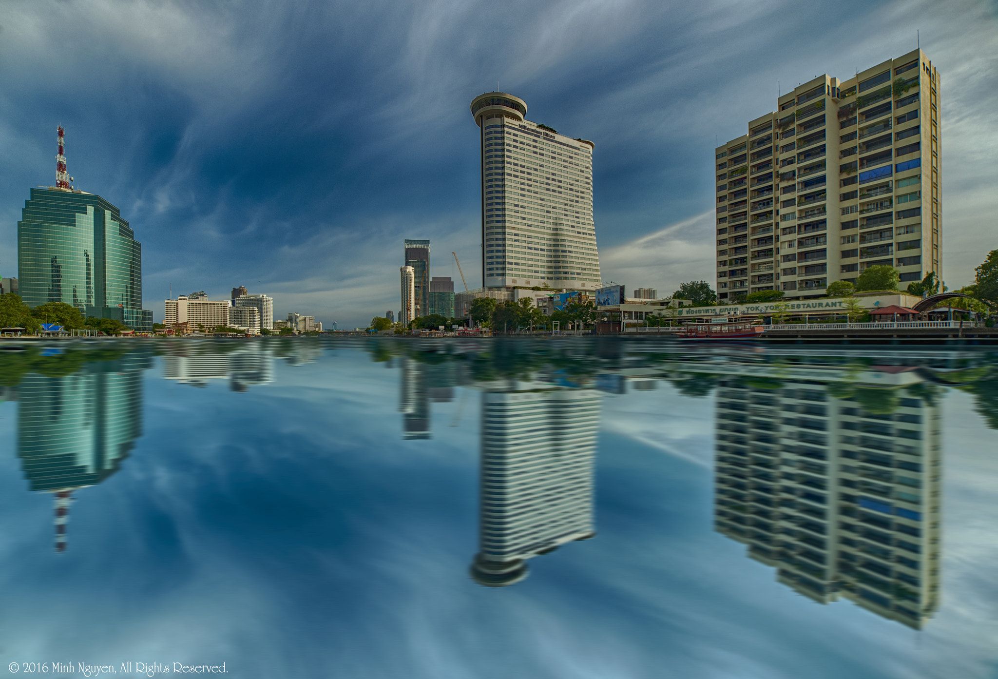 Samyang 14mm F2.8 ED AS IF UMC sample photo. Mirroring photography