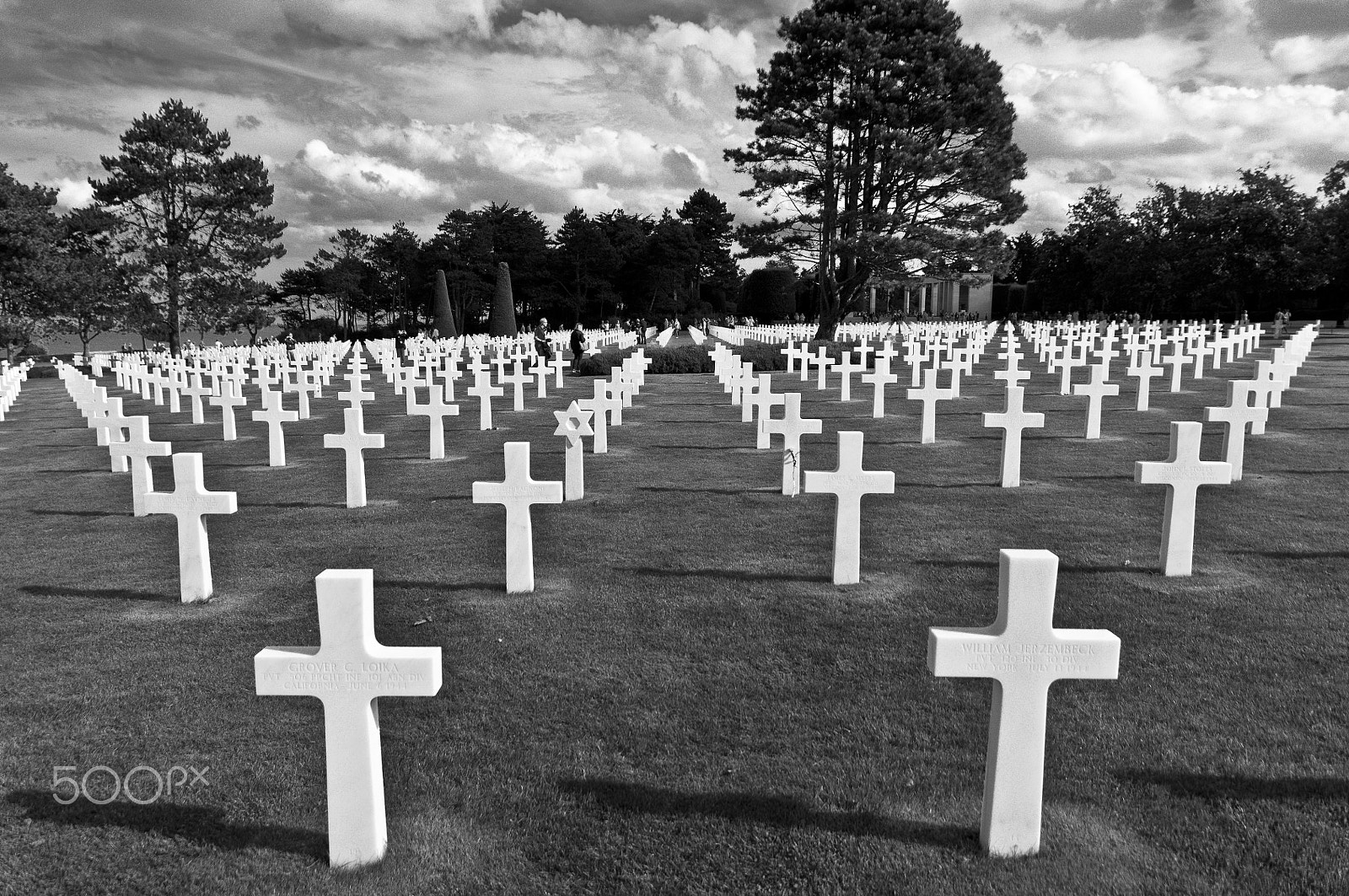 Nikon D300 + Tamron SP AF 17-50mm F2.8 XR Di II VC LD Aspherical (IF) sample photo. Ww2 us cemetery in normandy photography