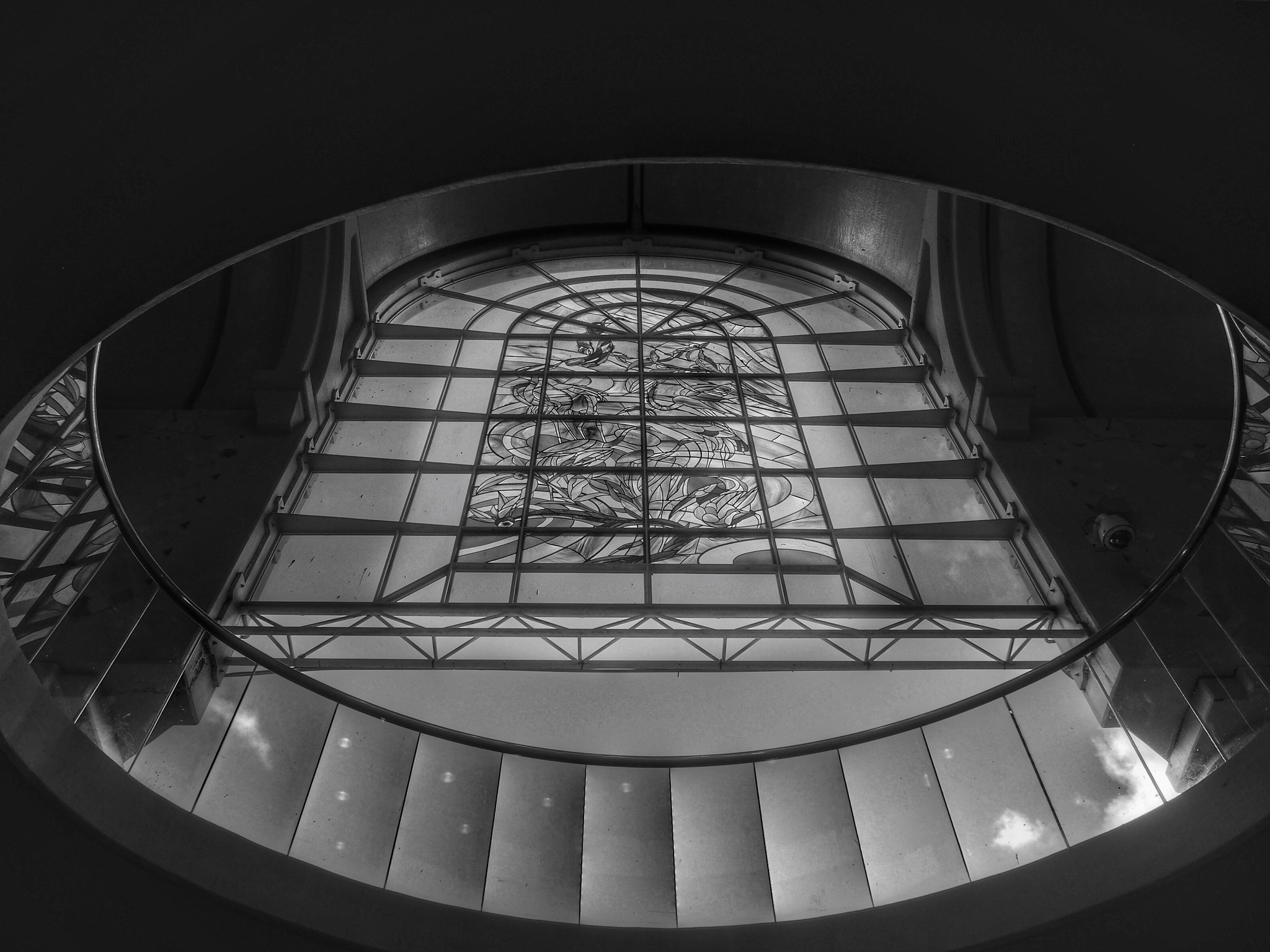 Olympus OM-D E-M5 sample photo. Myer window photography