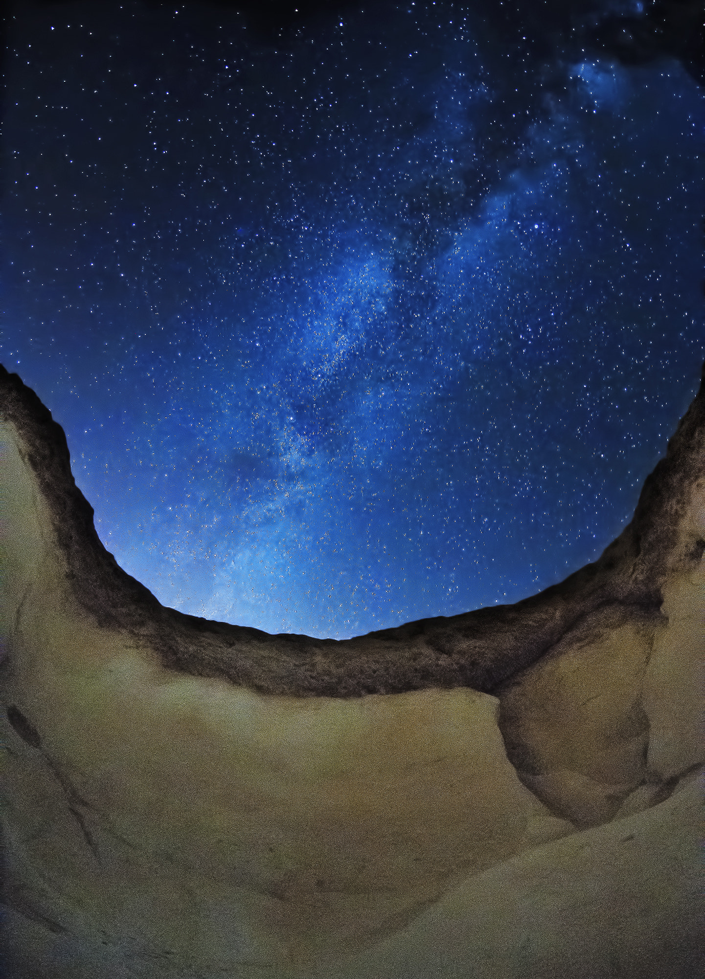 Nikon AF DX Fisheye-Nikkor 10.5mm F2.8G ED sample photo. Milk over us photography