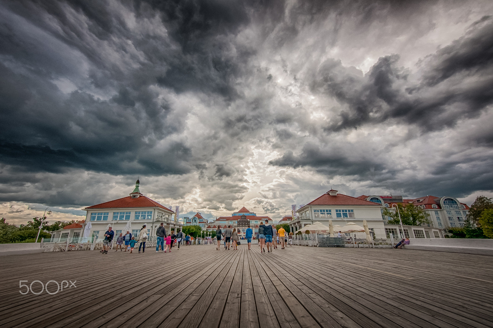 Nikon D90 + Tokina AT-X 11-20 F2.8 PRO DX (AF 11-20mm f/2.8) sample photo. Sopot 2016 photography