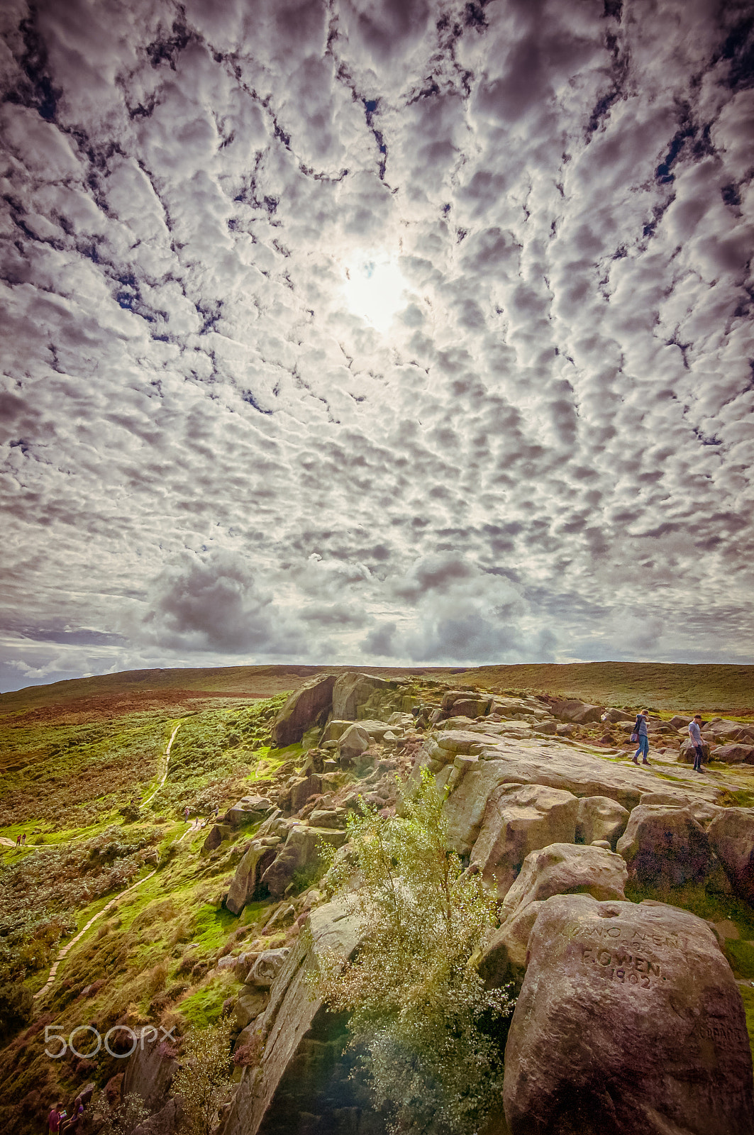 Nikon D90 + Tokina AT-X 11-20 F2.8 PRO DX (AF 11-20mm f/2.8) sample photo. Ilkley moor photography