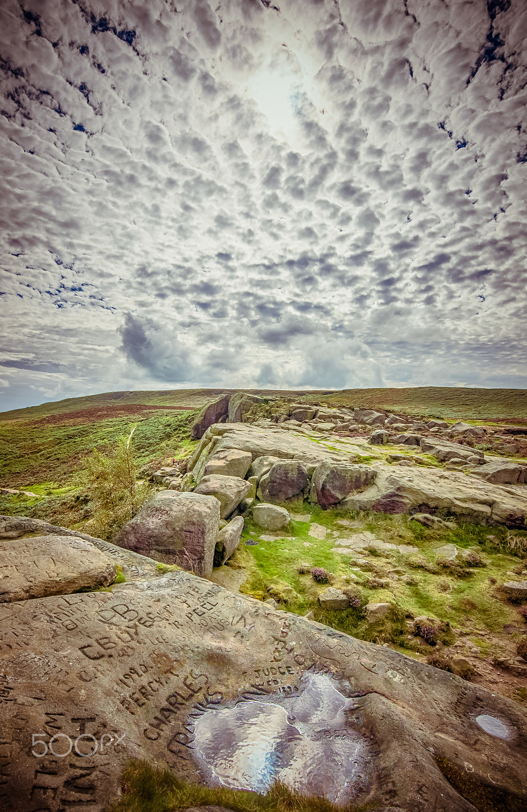 Nikon D90 + Tokina AT-X 11-20 F2.8 PRO DX (AF 11-20mm f/2.8) sample photo. Ilkley moor photography