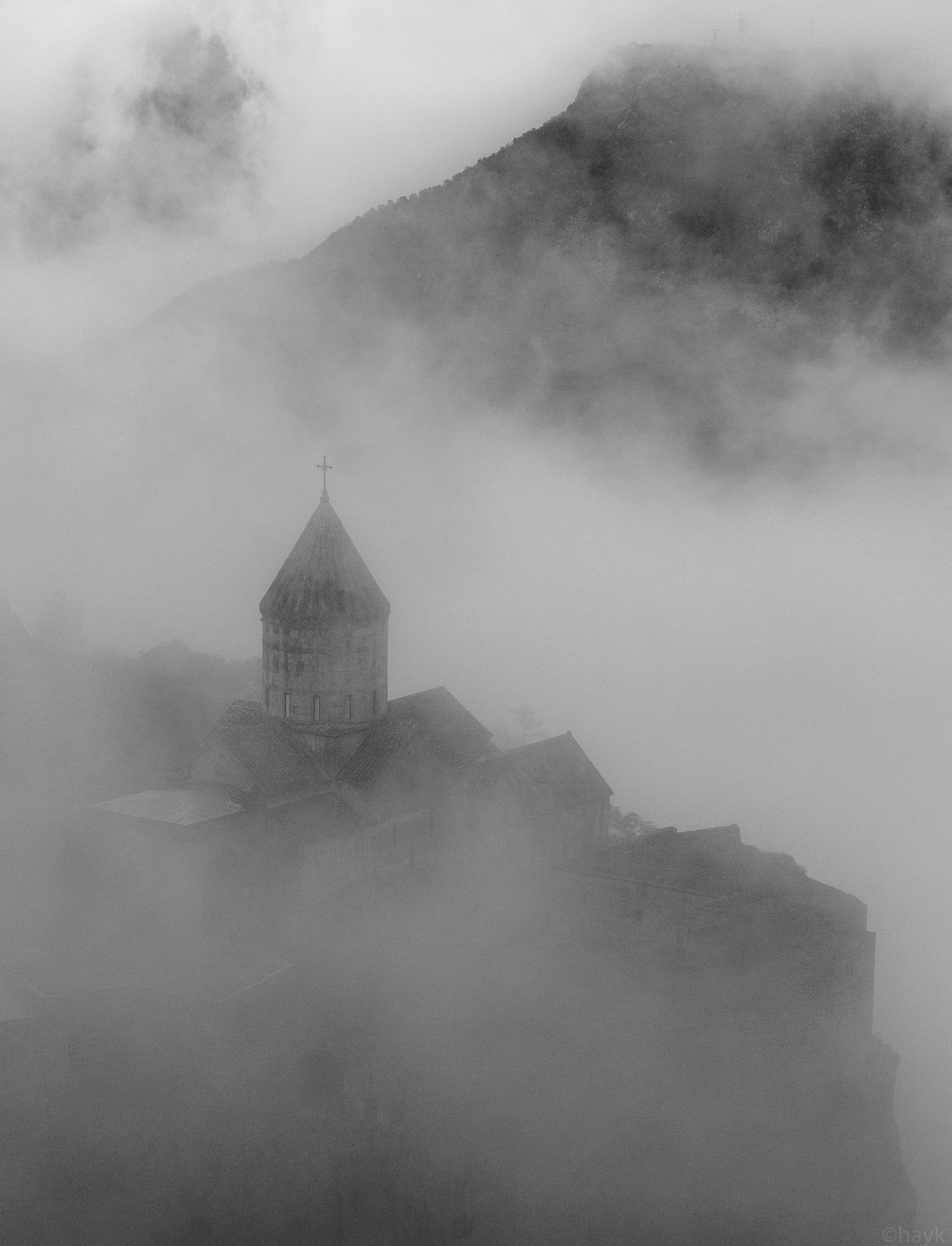 Canon EOS 1200D (EOS Rebel T5 / EOS Kiss X70 / EOS Hi) + Canon EF 50mm F1.4 USM sample photo. Tatev monastery in fog photography