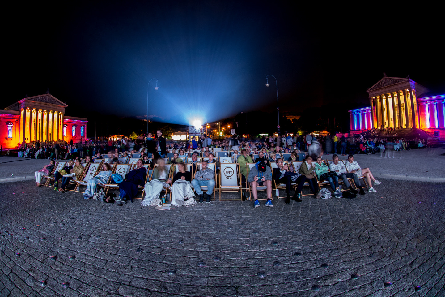 Nikon D7100 + Nikon AF DX Fisheye-Nikkor 10.5mm F2.8G ED sample photo. Kino open air am königsplatz photography