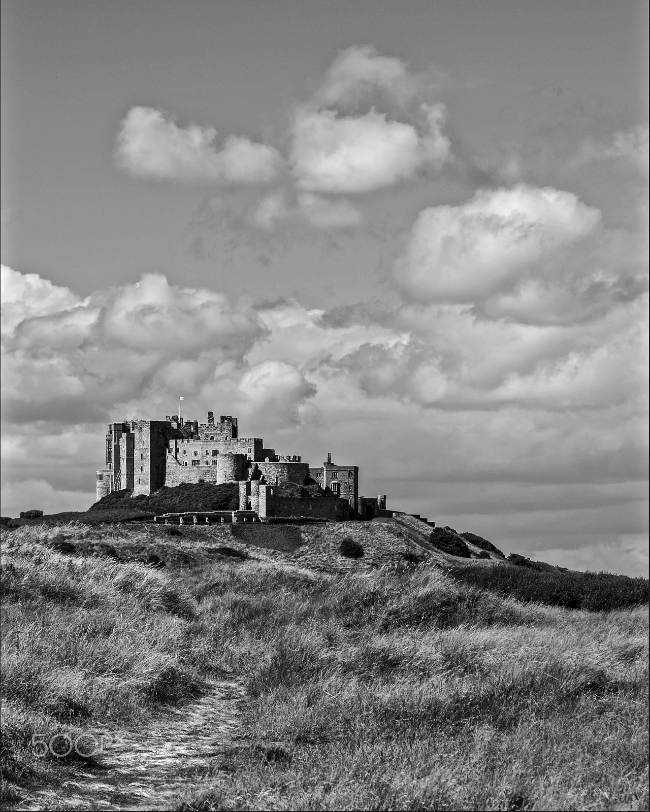 Nikon AF Nikkor 24-85mm F2.8-4D IF sample photo. Bamburgh castle photography
