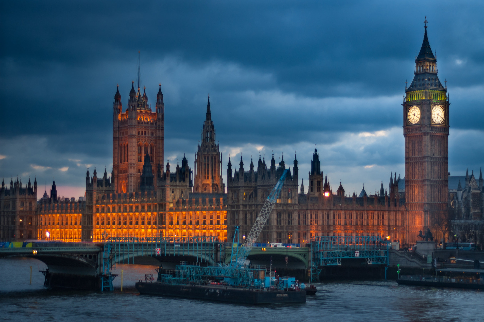 Nikon D70 sample photo. The parliament of the united kingdom of great brit photography