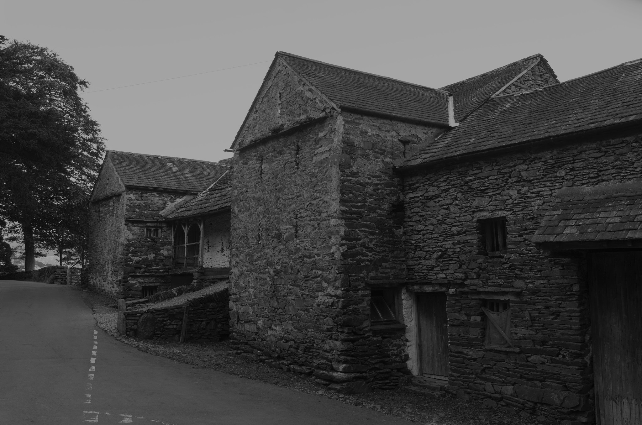 Sigma 17-70mm F2.8-4 DC Macro HSM | C sample photo. The old farmhouse photography
