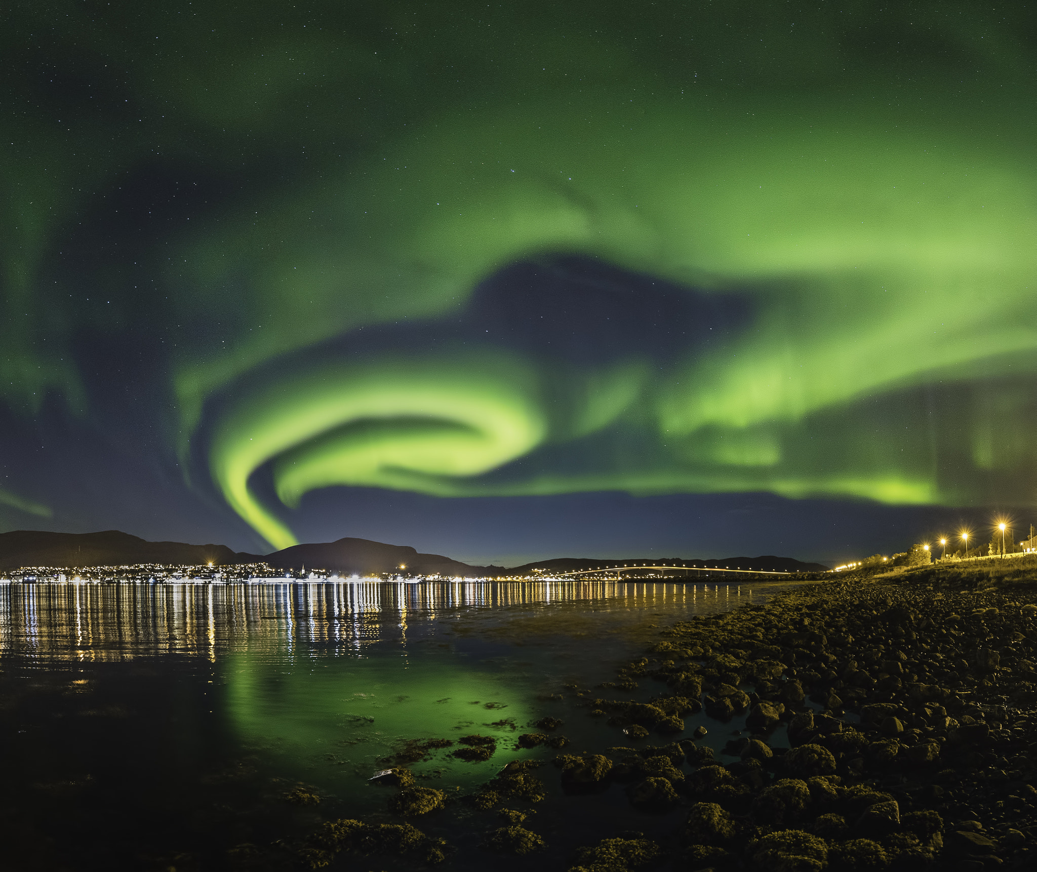 Canon EF 300mm f/2.8L sample photo. Pano sortland photography