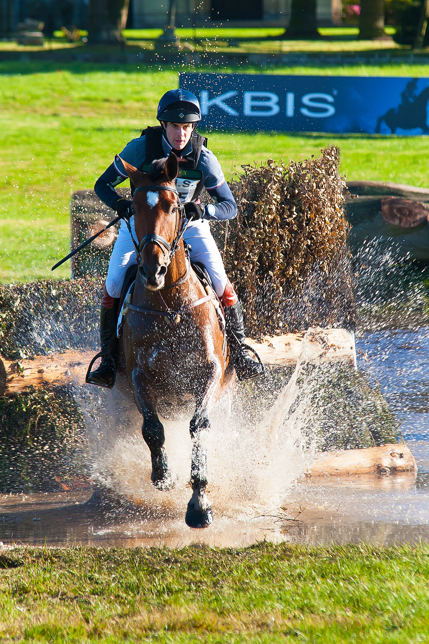 Sigma 70-200mm F2.8 EX DG Macro HSM II sample photo. Rider 715 photography