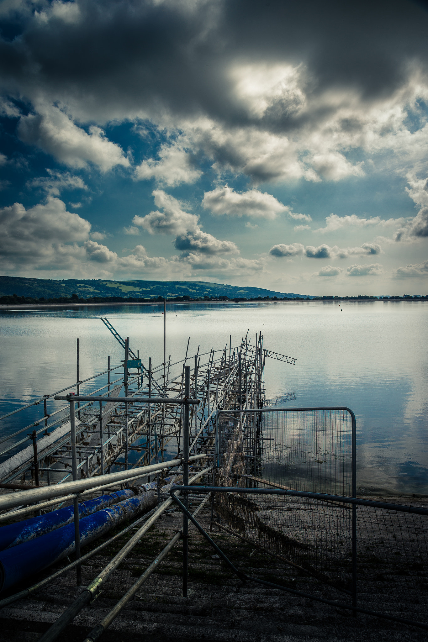 Canon EF 24-70mm F4L IS USM sample photo. Into the water photography