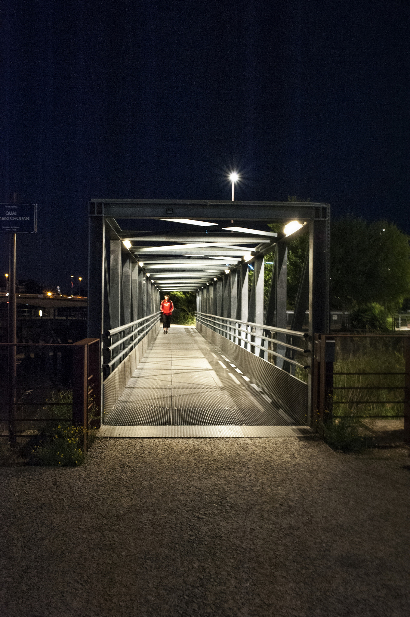 Nikon D700 + Nikon AF-S Nikkor 35mm F1.8G ED sample photo. Ballade nocturne photography