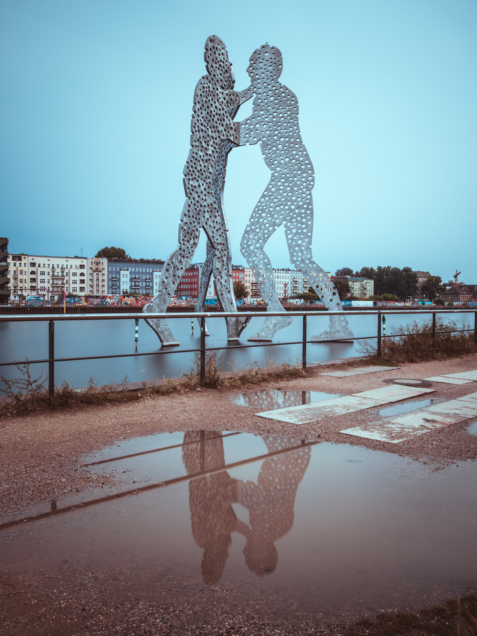 Nikon D5500 + Sigma 18-35mm F1.8 DC HSM Art sample photo. Molecule man | berlin (2016) photography
