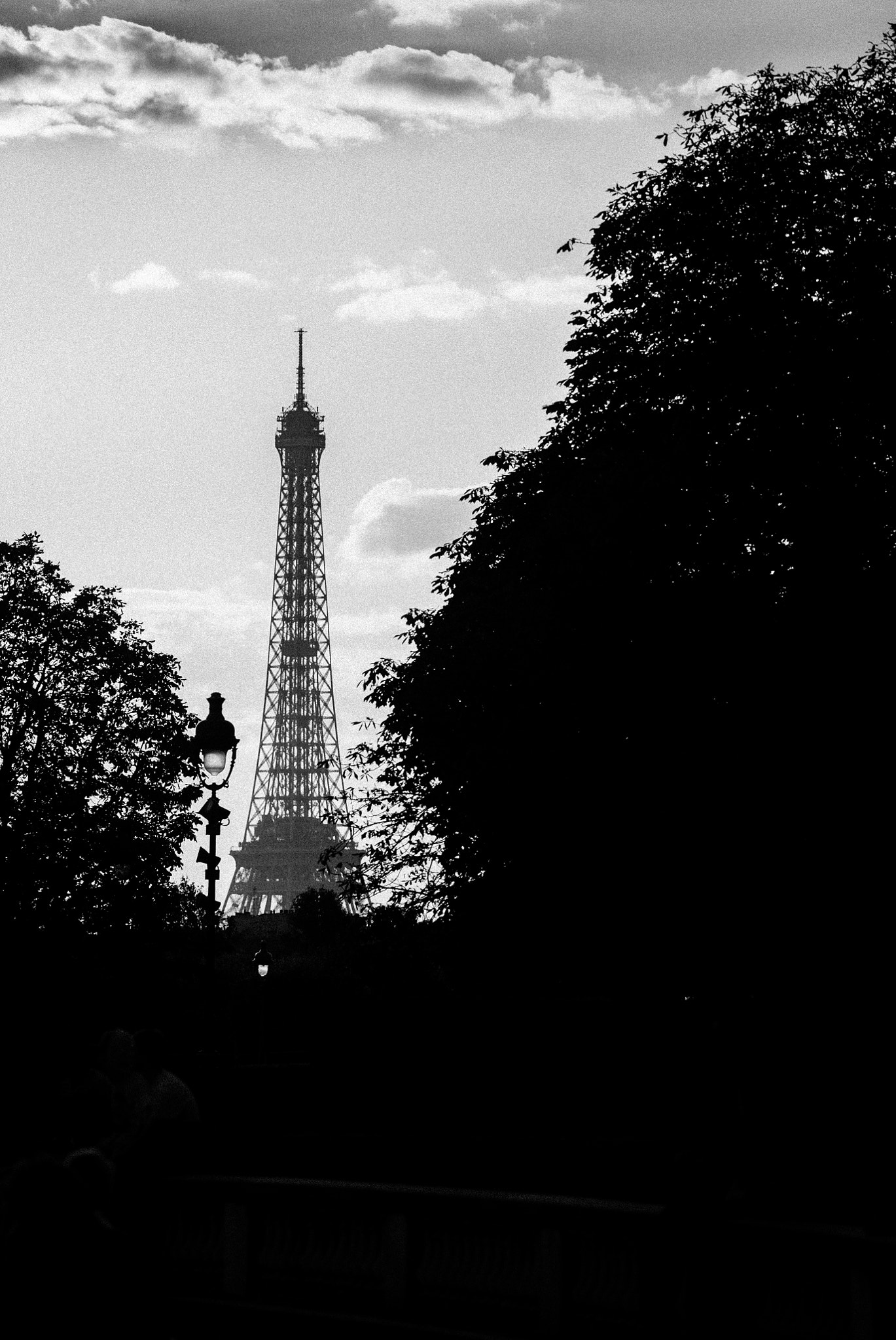 Sony a7S sample photo. Eiffel tower at sunset. photography