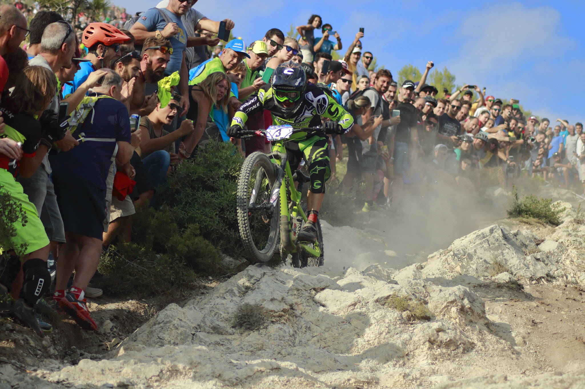 Canon EOS 750D (EOS Rebel T6i / EOS Kiss X8i) sample photo. Ews finale ligure photography