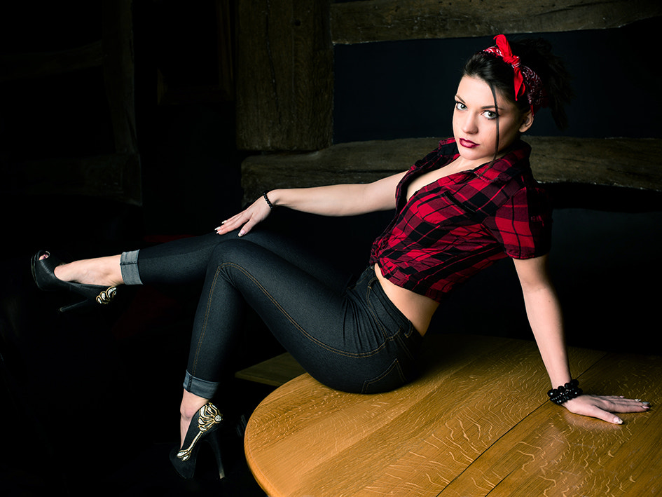 Nikon D800 sample photo. Pin-up photography