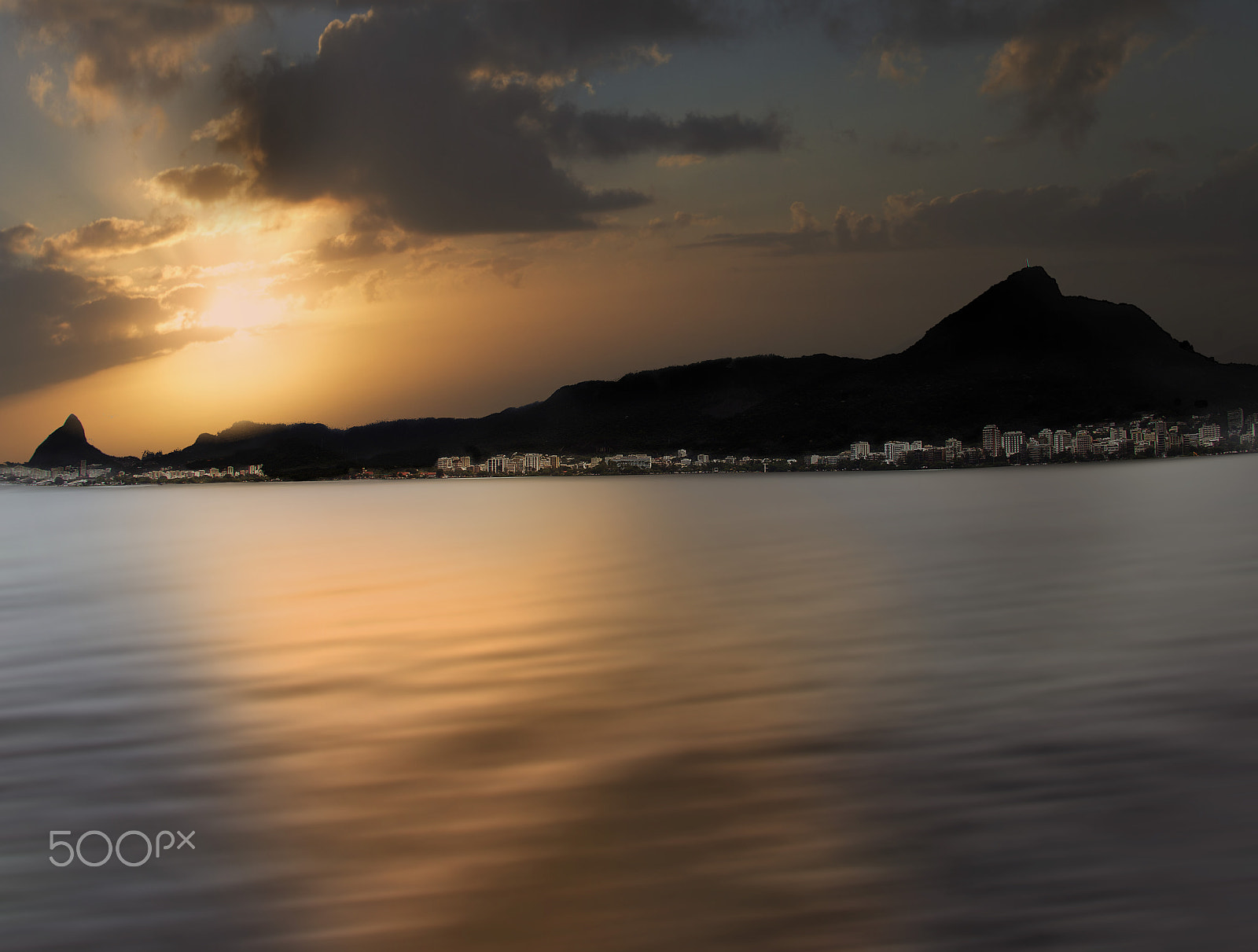Canon EOS-1D Mark IV sample photo. Sunset 4 photography