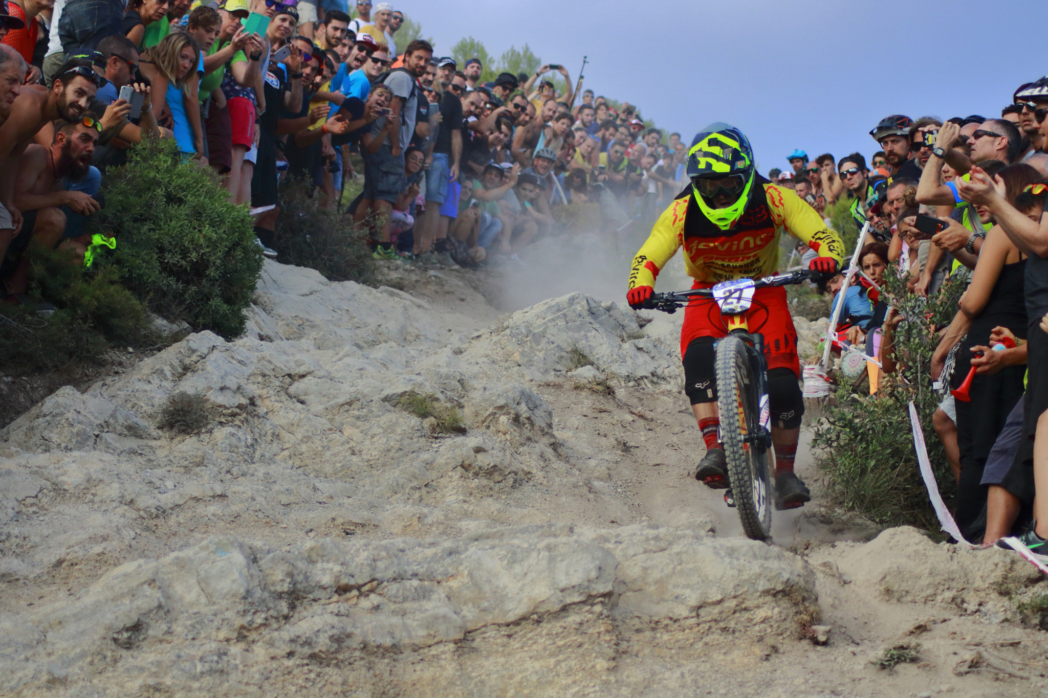 Canon EOS 750D (EOS Rebel T6i / EOS Kiss X8i) sample photo. Ews finale ligure photography