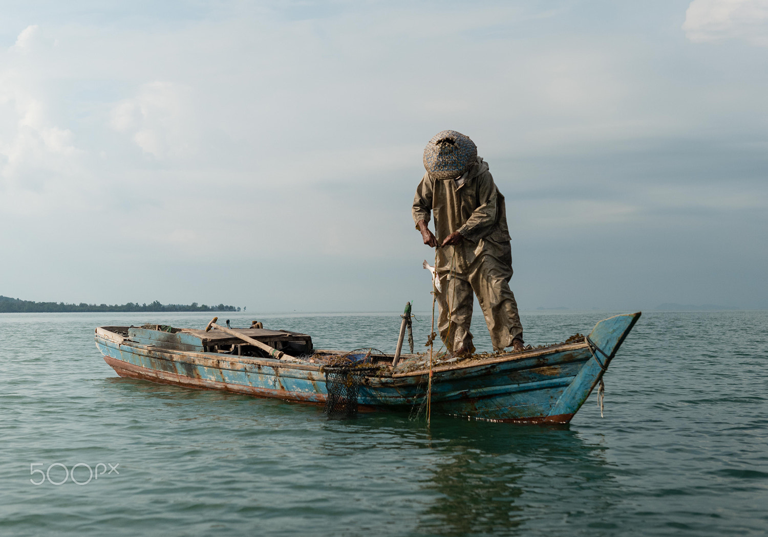 Leica Noctilux-M 50mm F0.95 ASPH sample photo. Fishingman photography