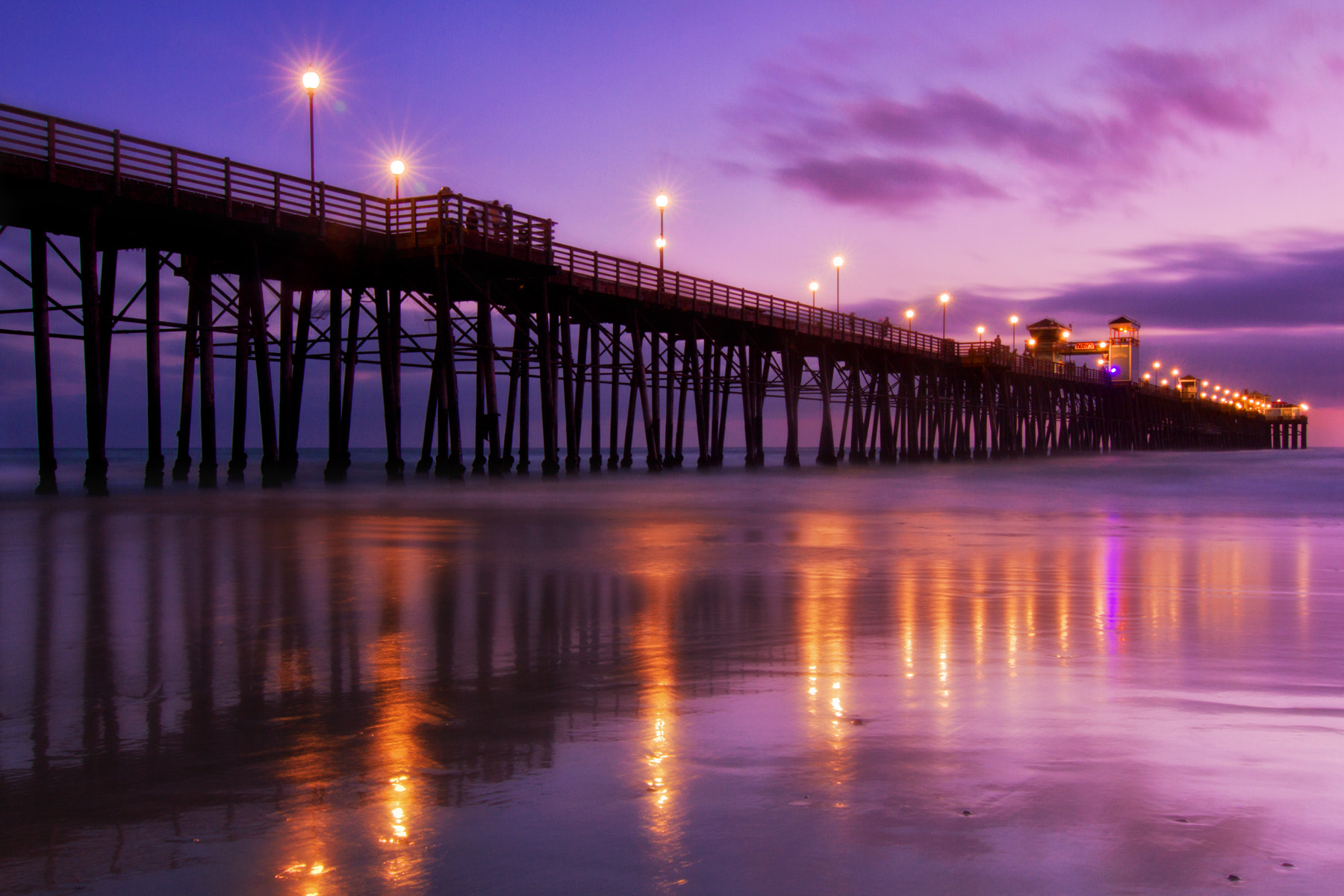 Tokina AT-X Pro 12-24mm F4 (IF) DX sample photo. Oceanside pier photography