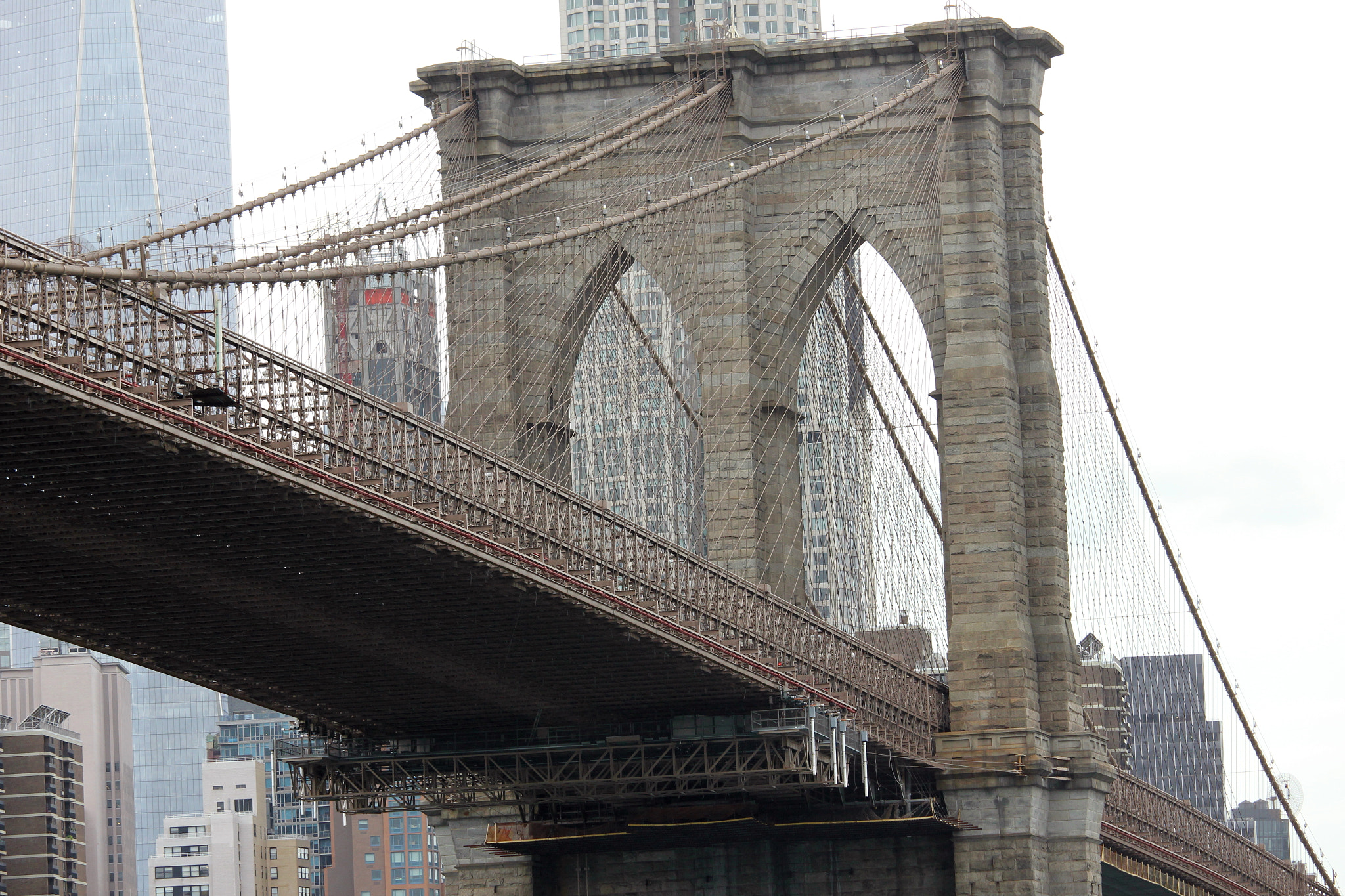 Canon EF-S 55-250mm F4-5.6 IS STM sample photo. Arches and cables photography