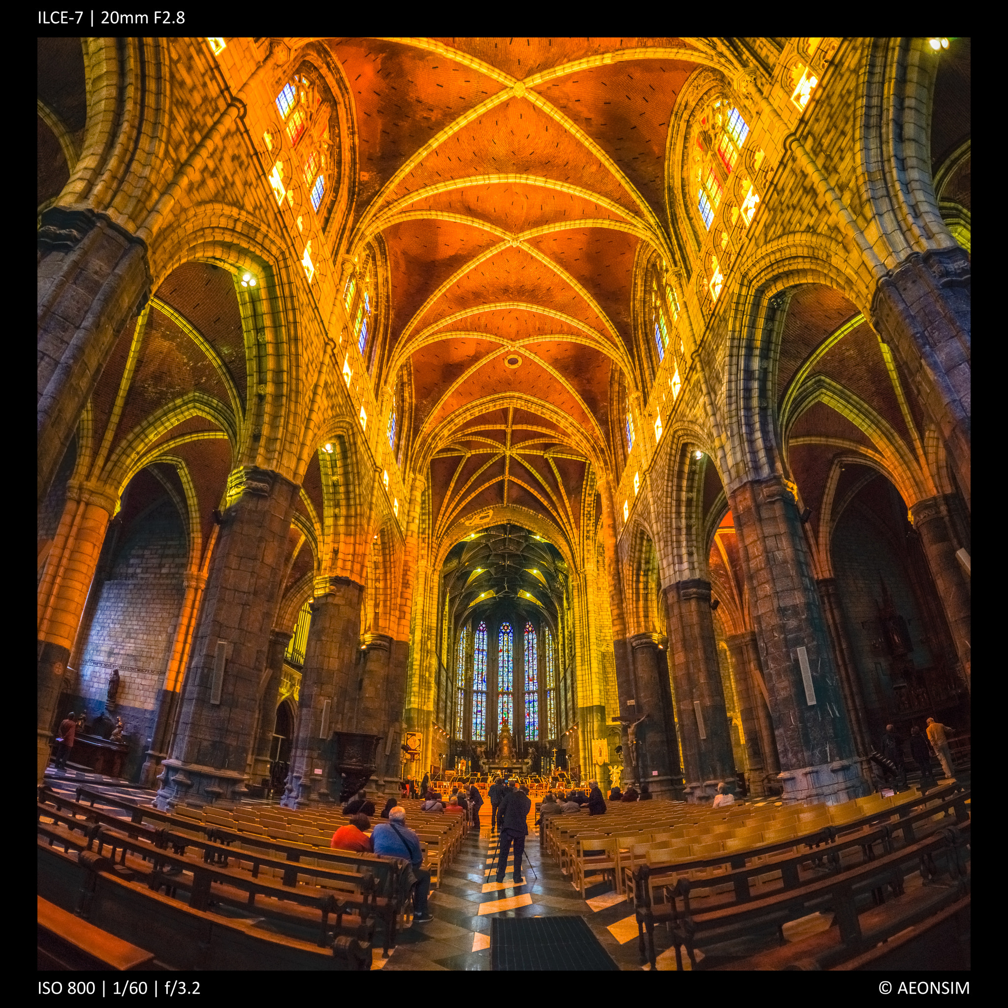 Sony a7 + Sony 20mm F2.8 sample photo. Saint martins church, liege photography