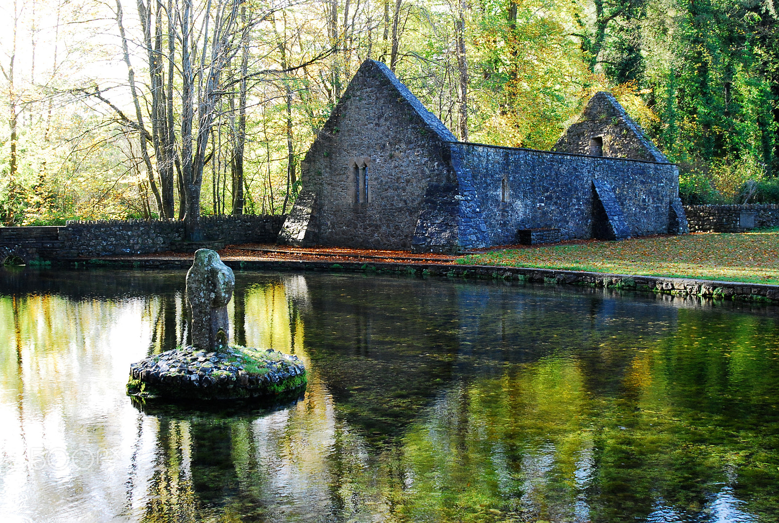 AF Zoom-Nikkor 28-80mm f/3.3-5.6G sample photo. St. patricks well photography