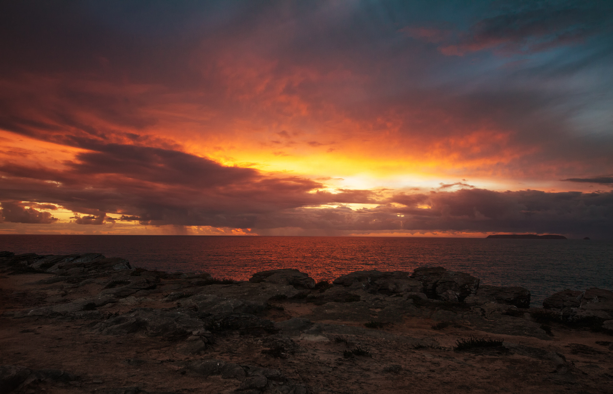 Sigma 12-24mm F4.5-5.6 II DG HSM sample photo. Bloody sunset photography