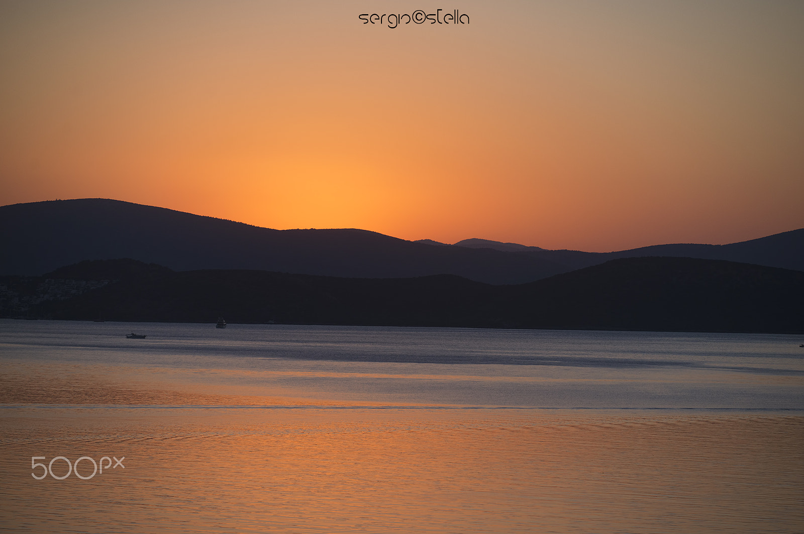 Nikon D610 sample photo. Sunrise on the turkish coast____ photography