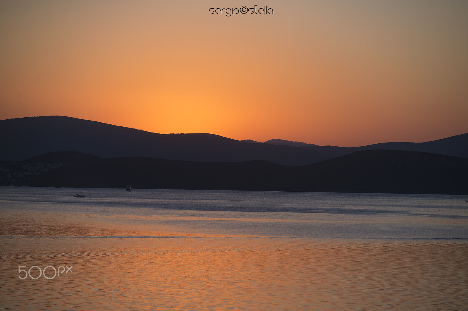 Nikon D610 sample photo. Sunrise on the turkish coast____ photography